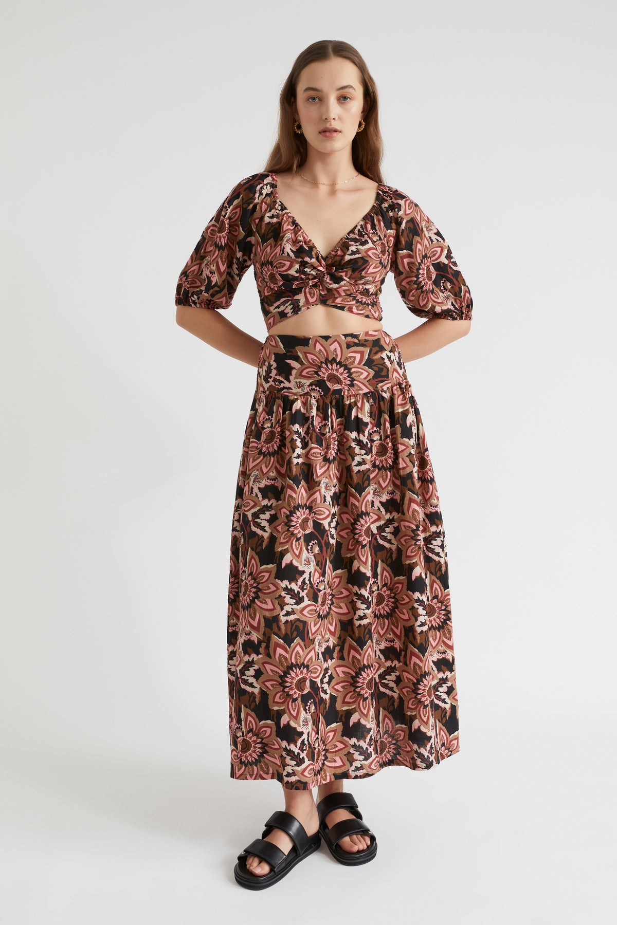 Floral Twist Front Crop Top