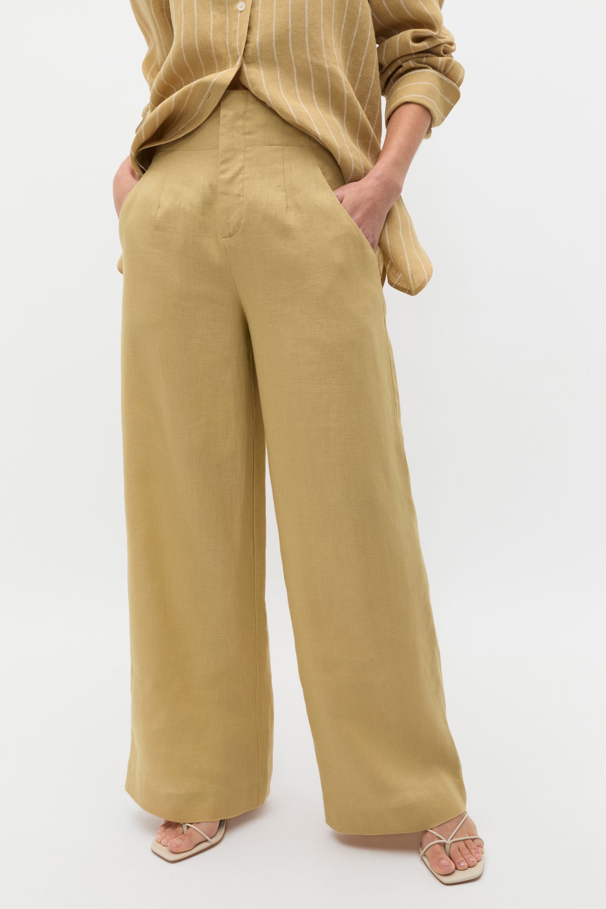 Core Linen Waisted Pant