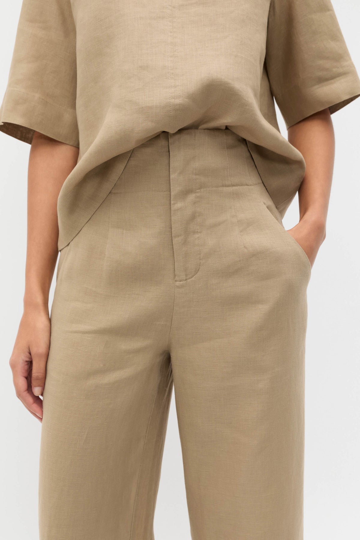 Core Linen Waisted Pant
