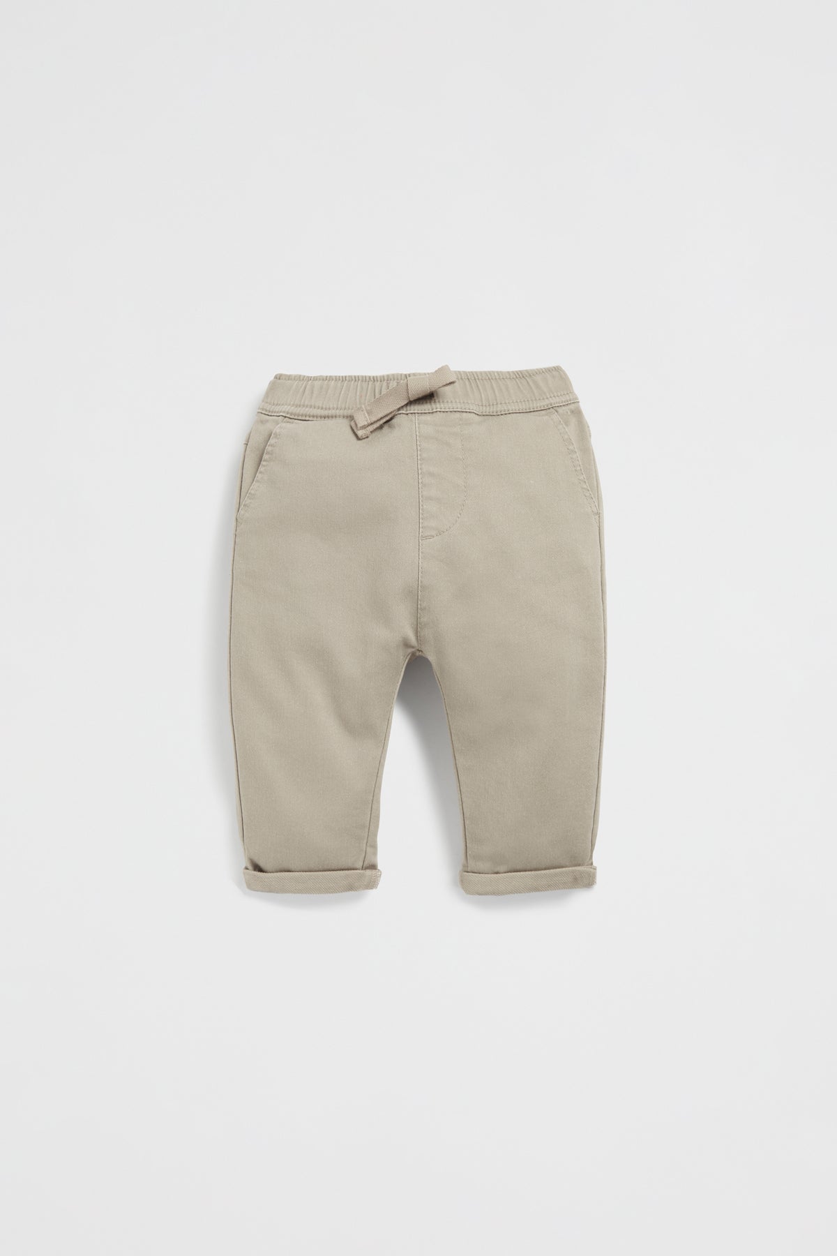 Core Logo Chino