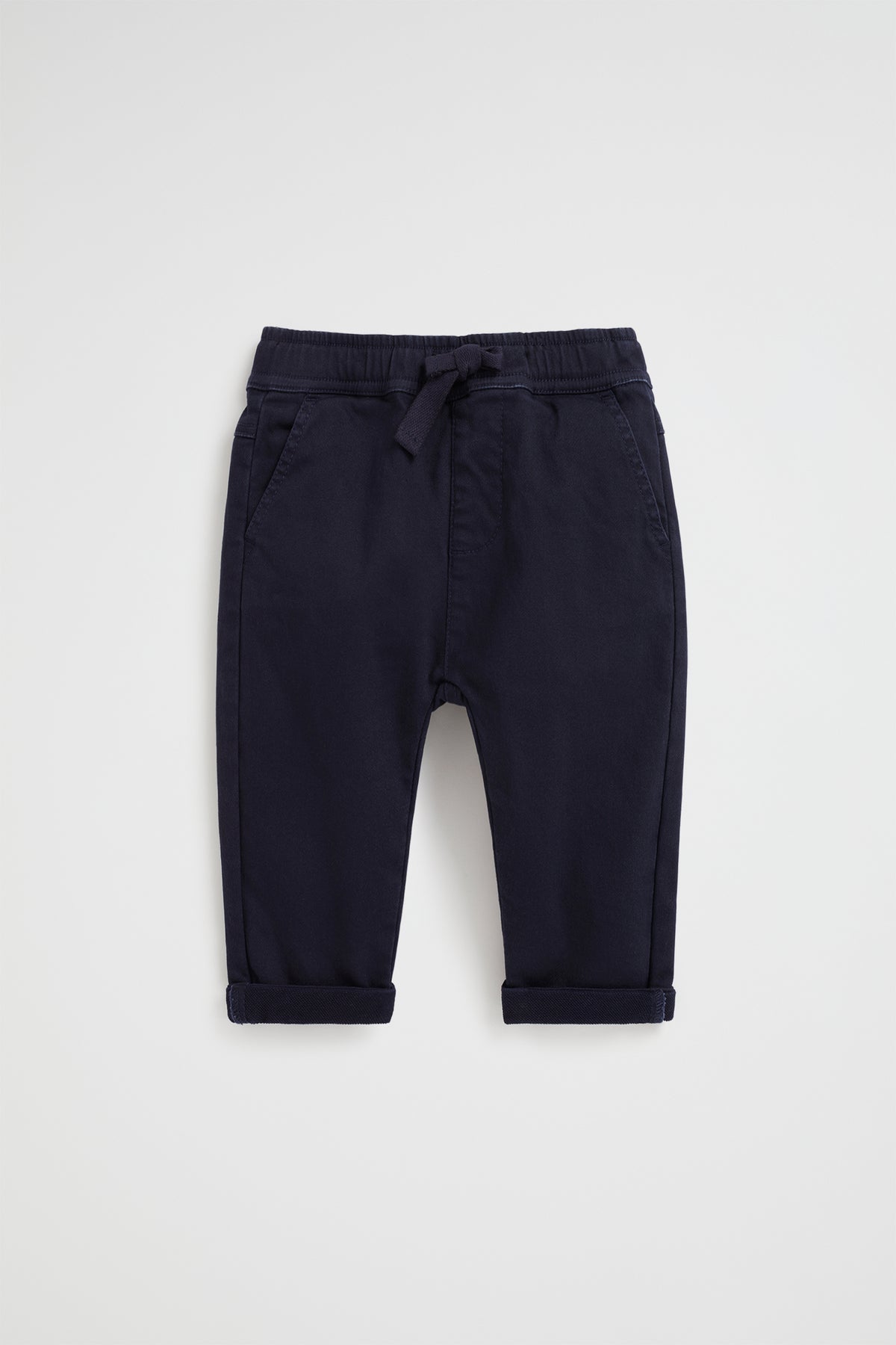 Core Logo Chino
