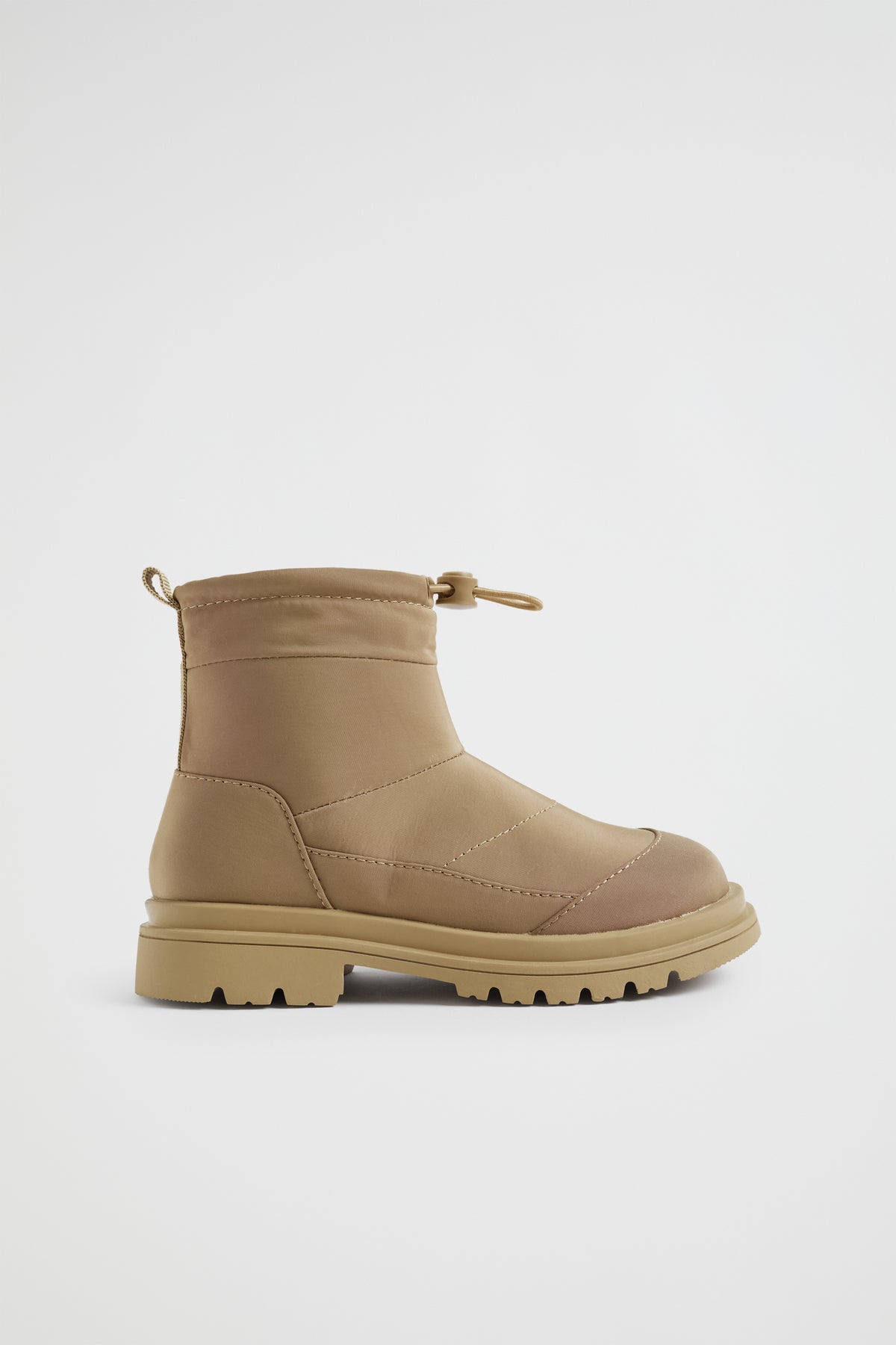 Nylon Winter Boot