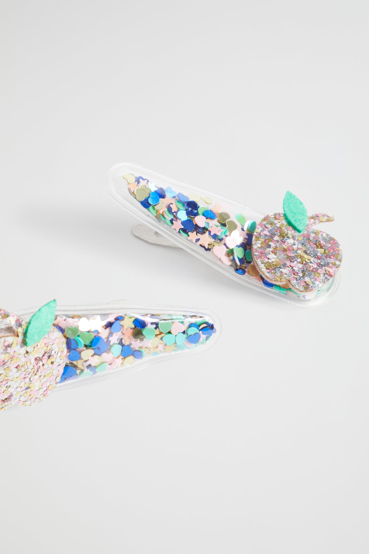 Confetti Apple Shaker Snaps