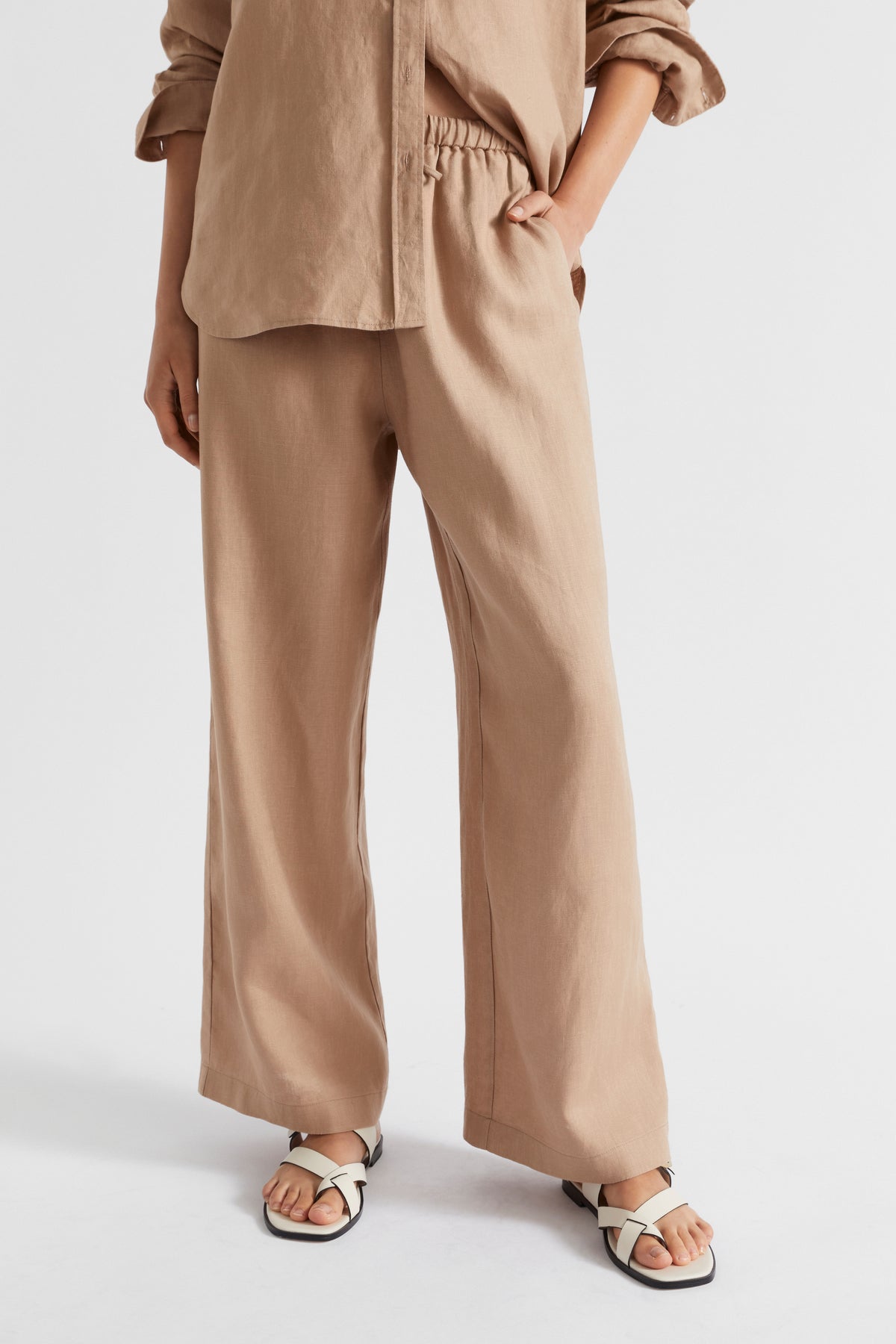 Core Linen Wide Leg Tie Pant