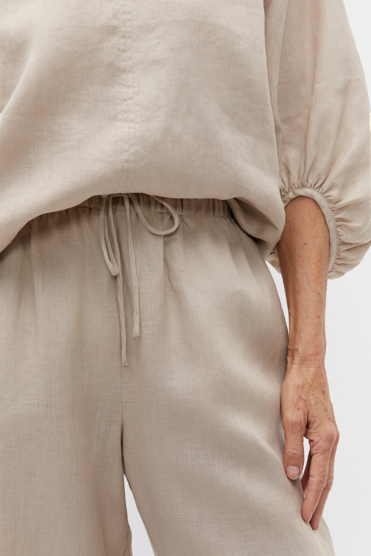 Core Linen Wide Leg Tie Pant