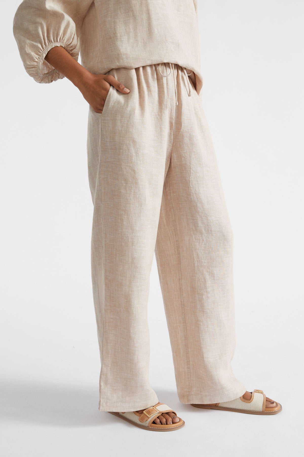 Core Linen Wide Leg Tie Pant