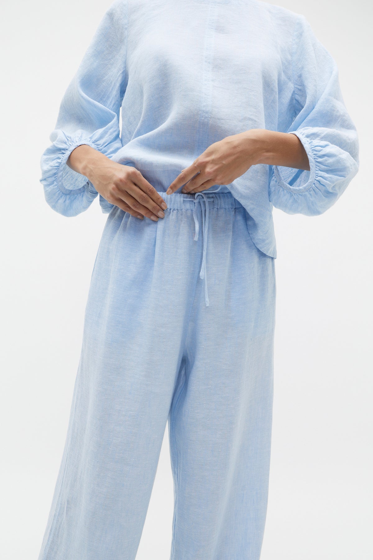 Core Linen Wide Leg Tie Pant