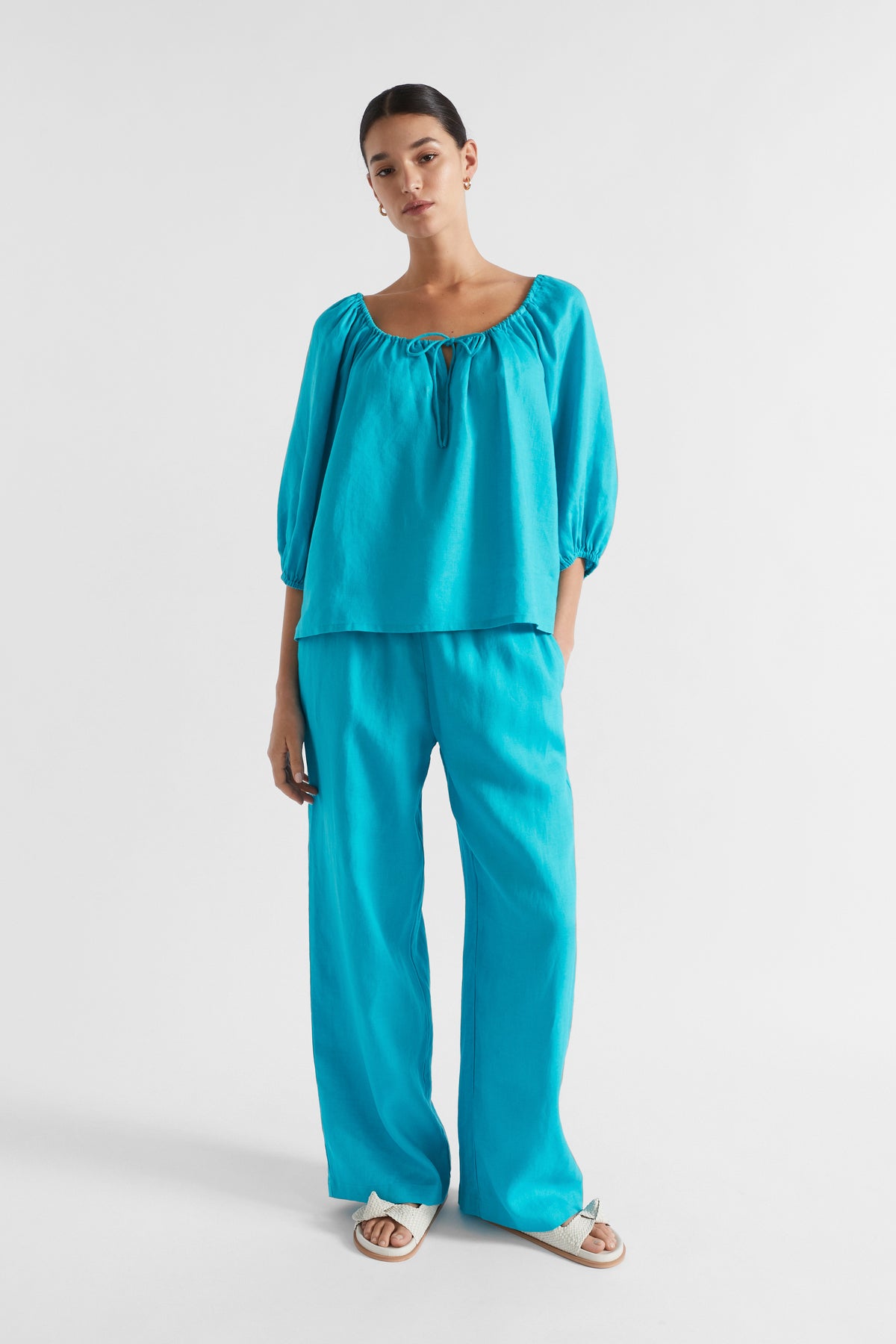 Core Linen Wide Leg Tie Pant