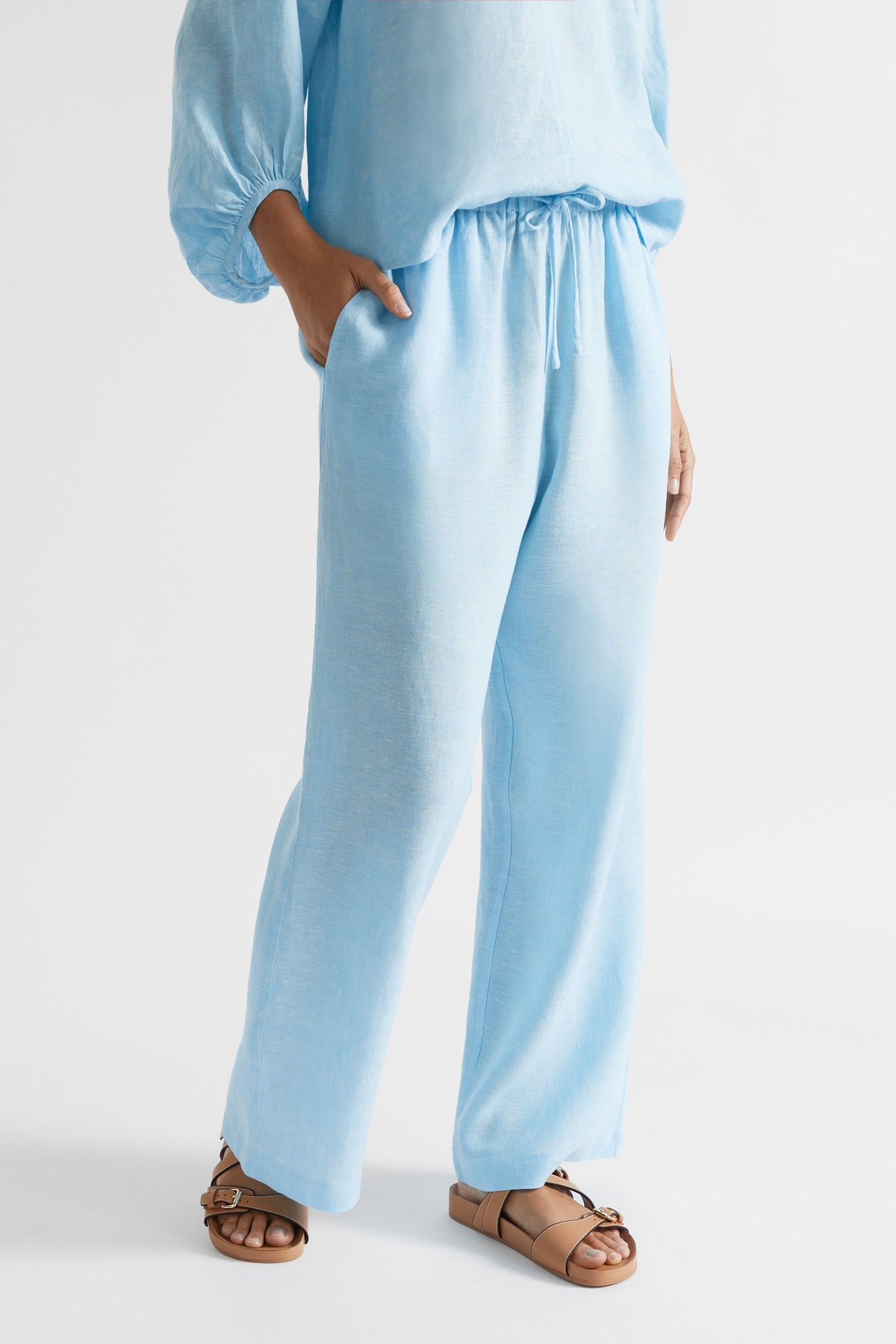 Core Linen Wide Leg Tie Pant