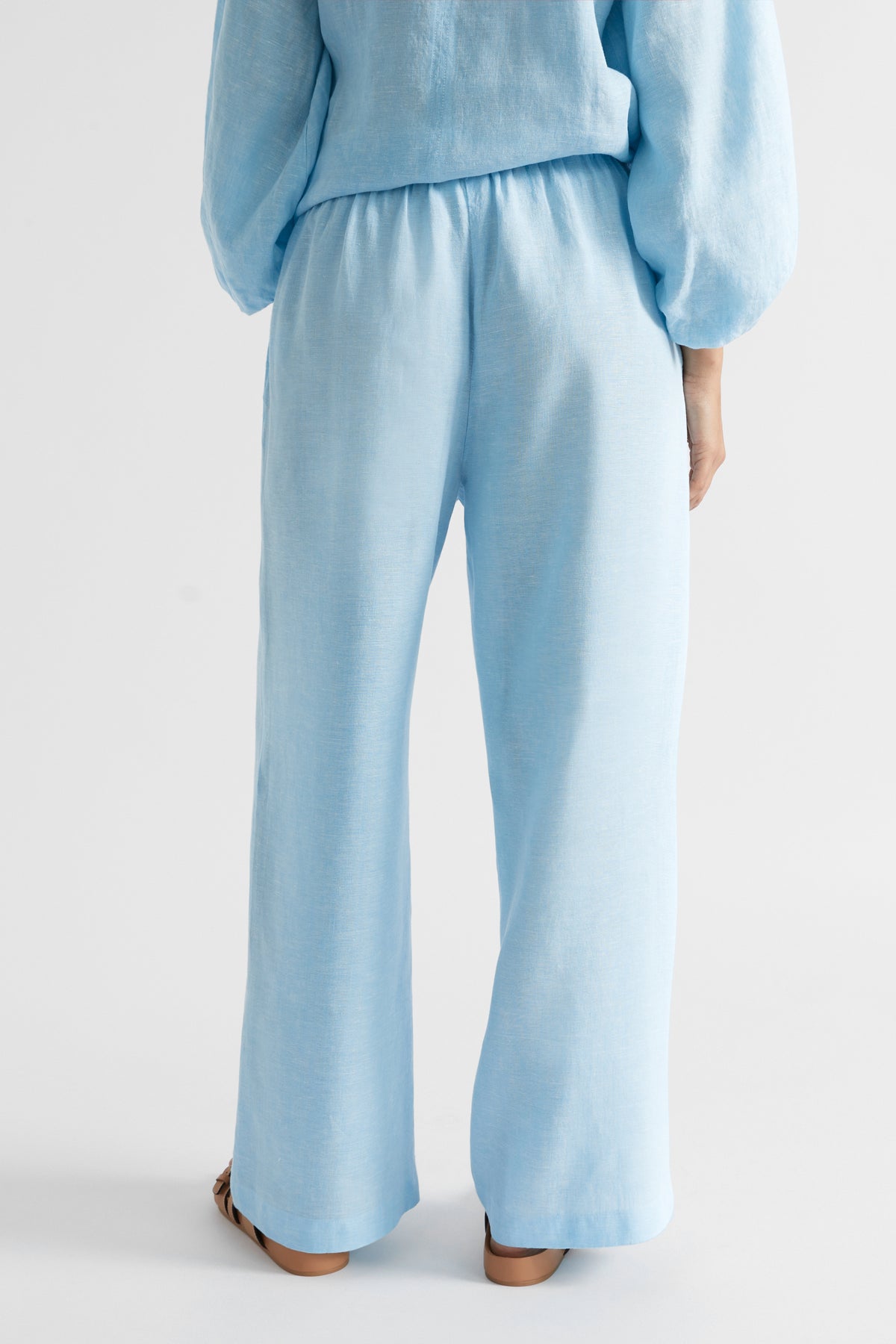 Core Linen Wide Leg Tie Pant