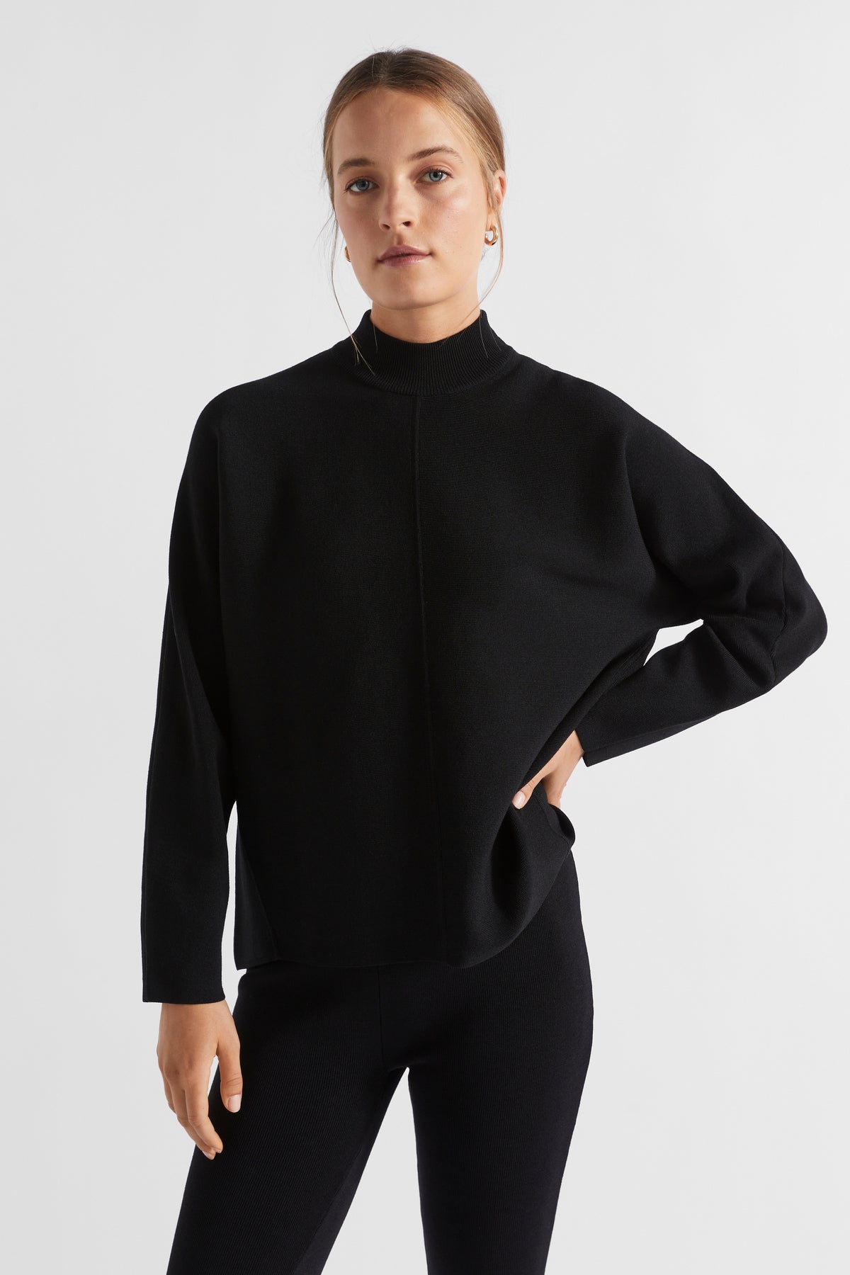 Crepe Cocoon Knit
