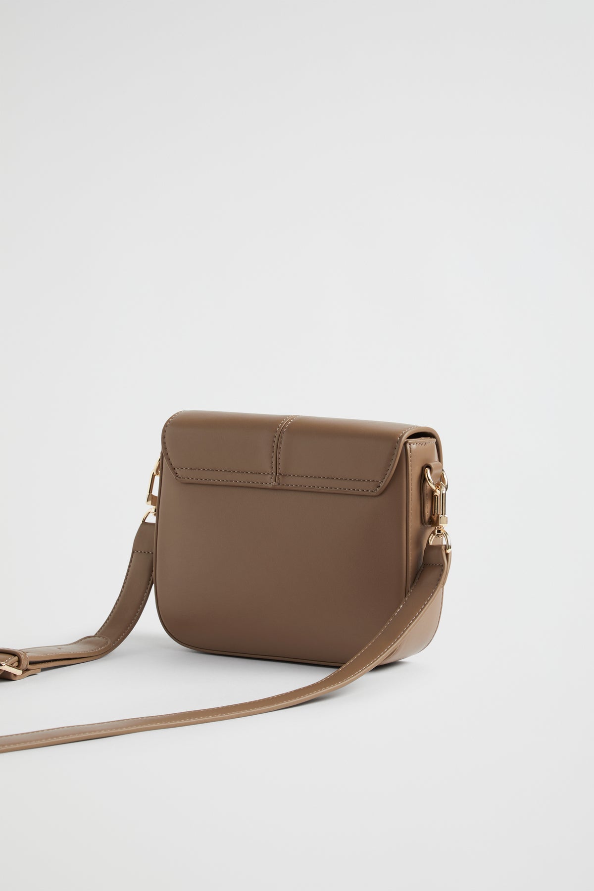 Logo Saddle Bag