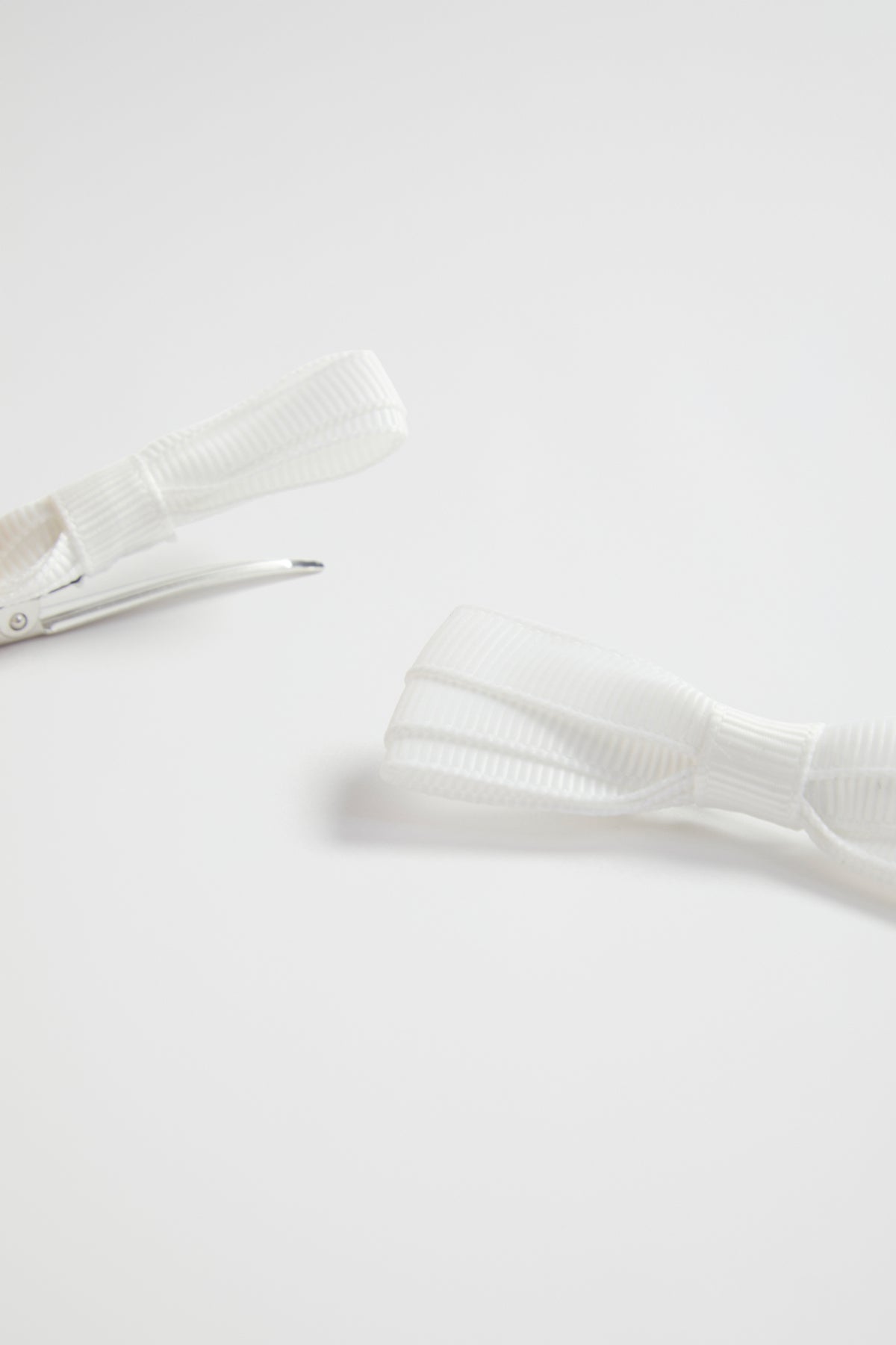 Grosgrain Bow Duck Clip