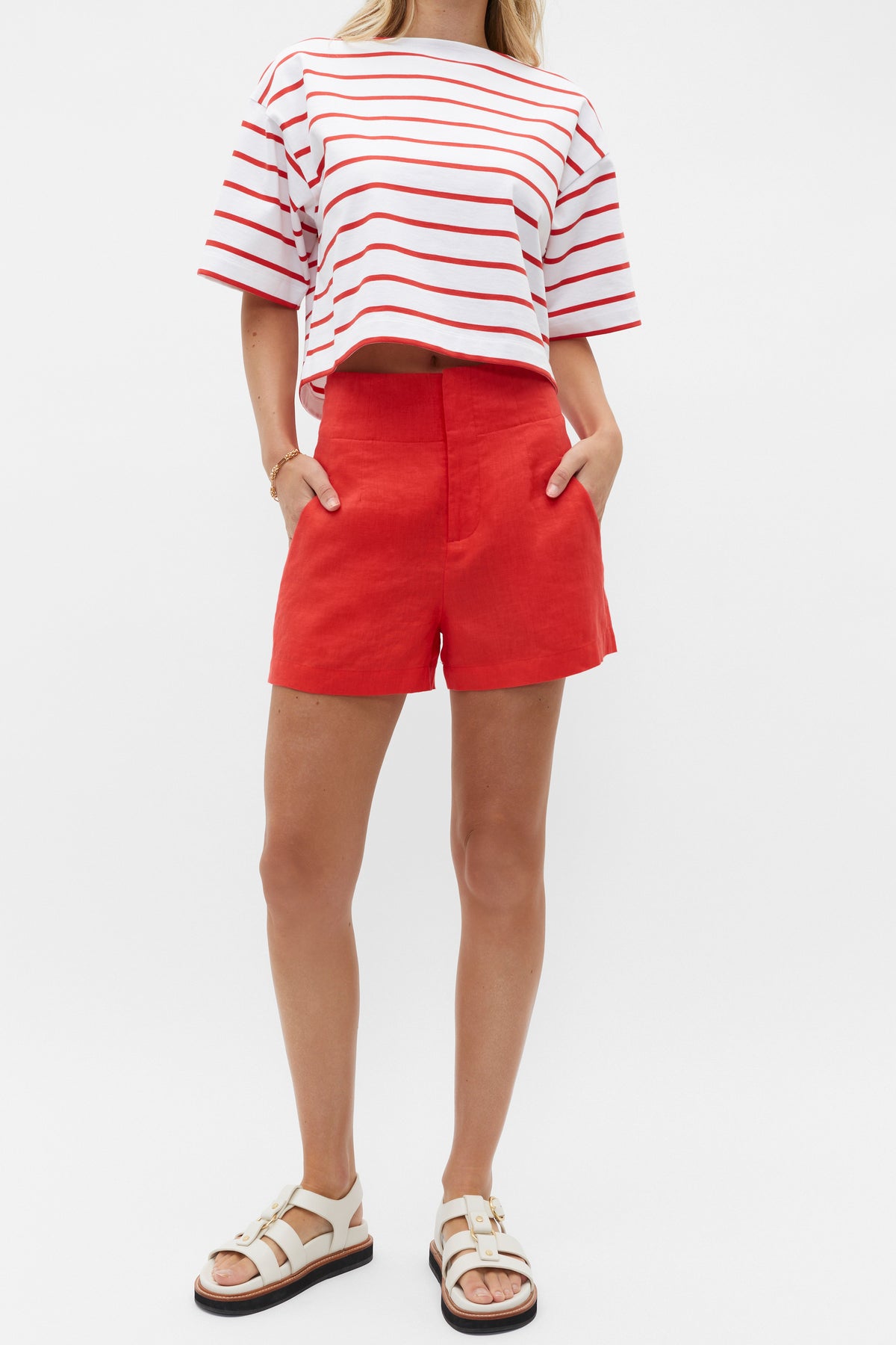 Core Linen Waisted Short