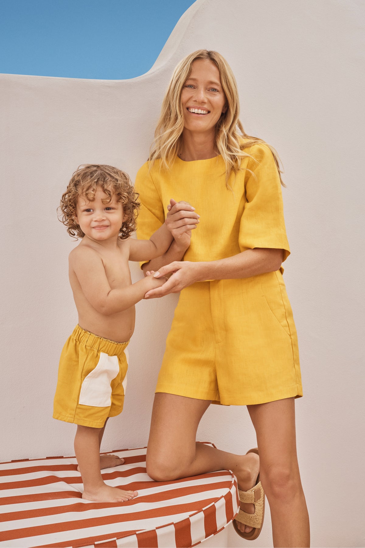 Core Linen Waisted Short