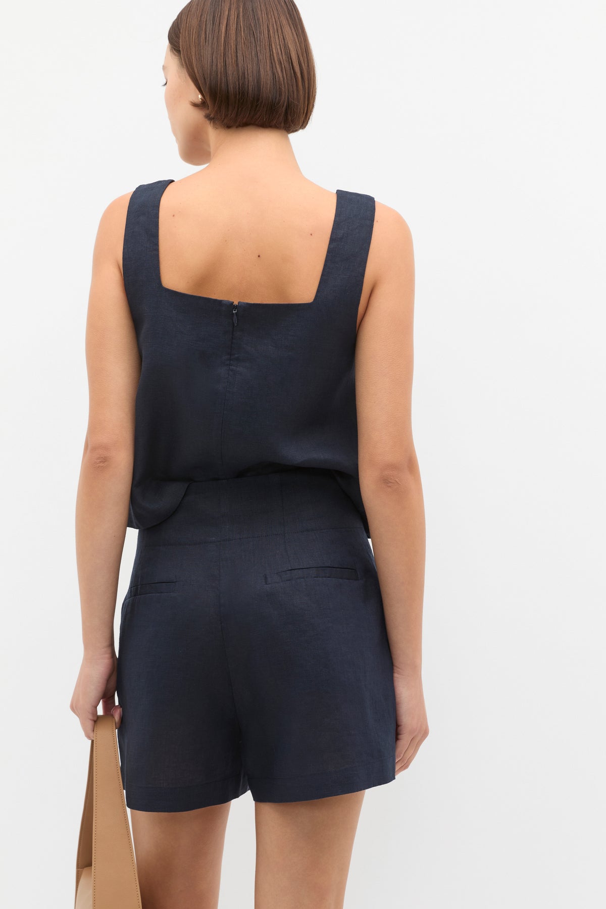 Core Linen Waisted Short