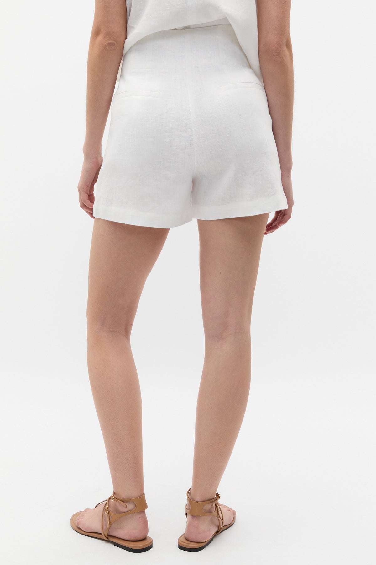 Core Linen Waisted Short