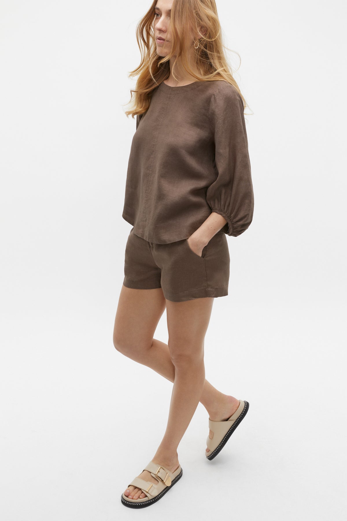 Core Linen Balloon Sleeve Top