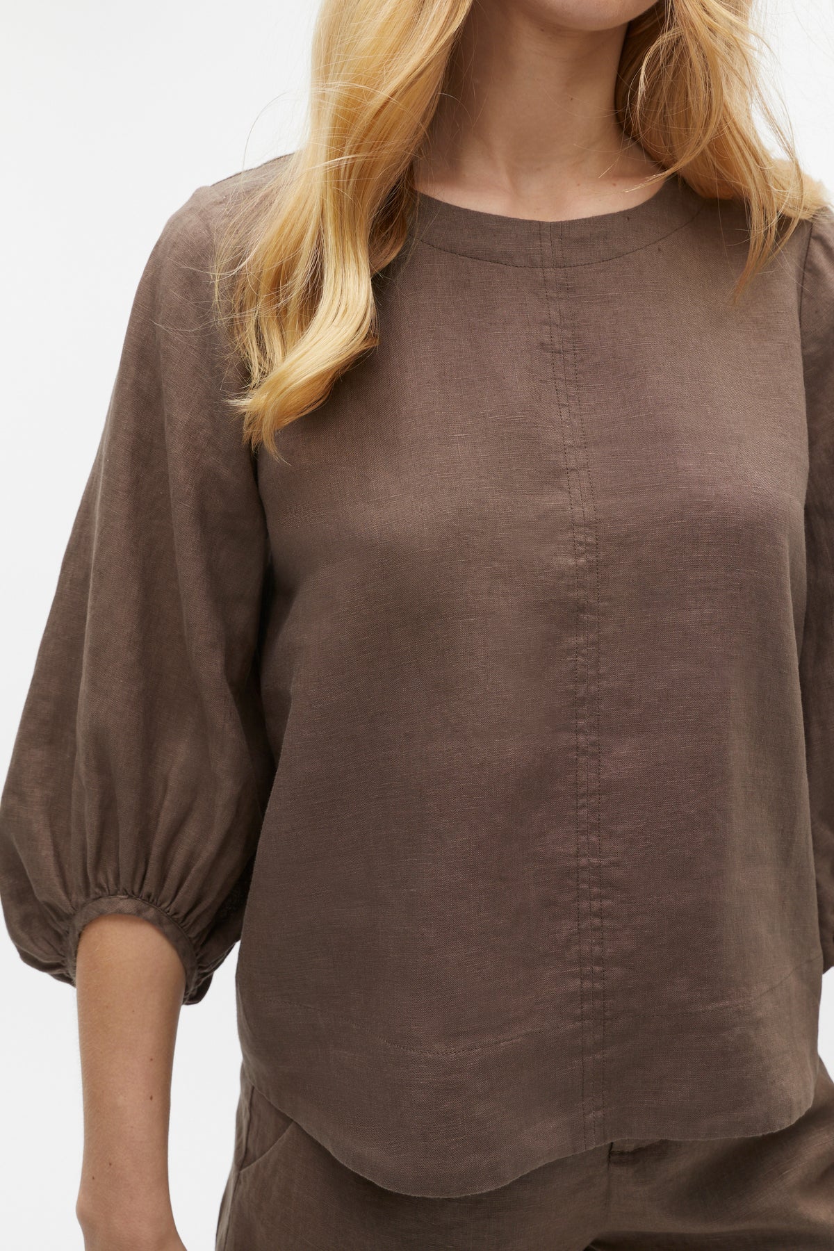 Core Linen Balloon Sleeve Top