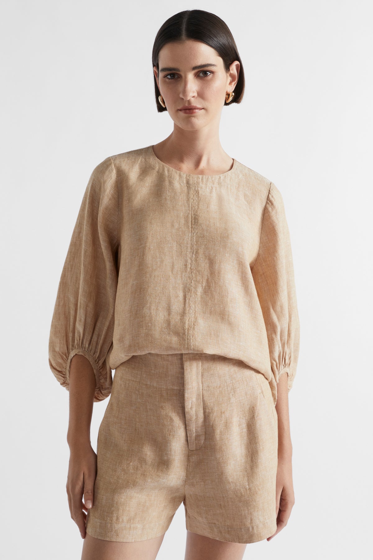 Core Linen Balloon Sleeve Top