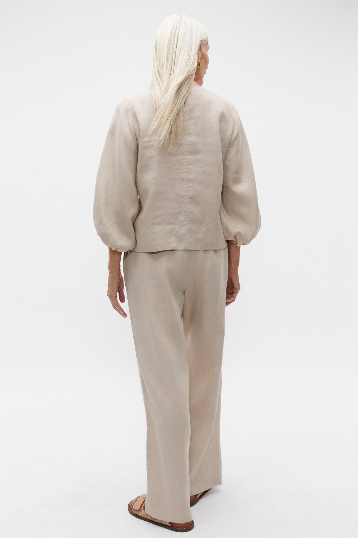 Core Linen Balloon Sleeve Top