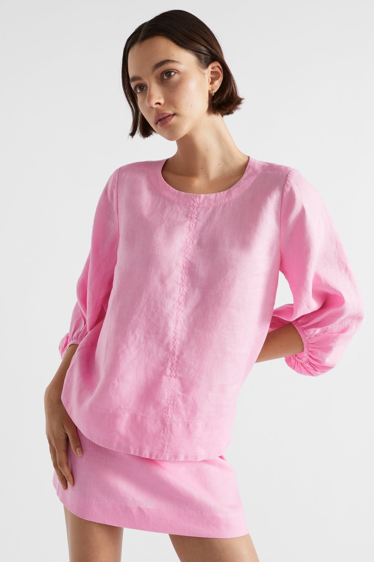Core Linen Balloon Sleeve Top