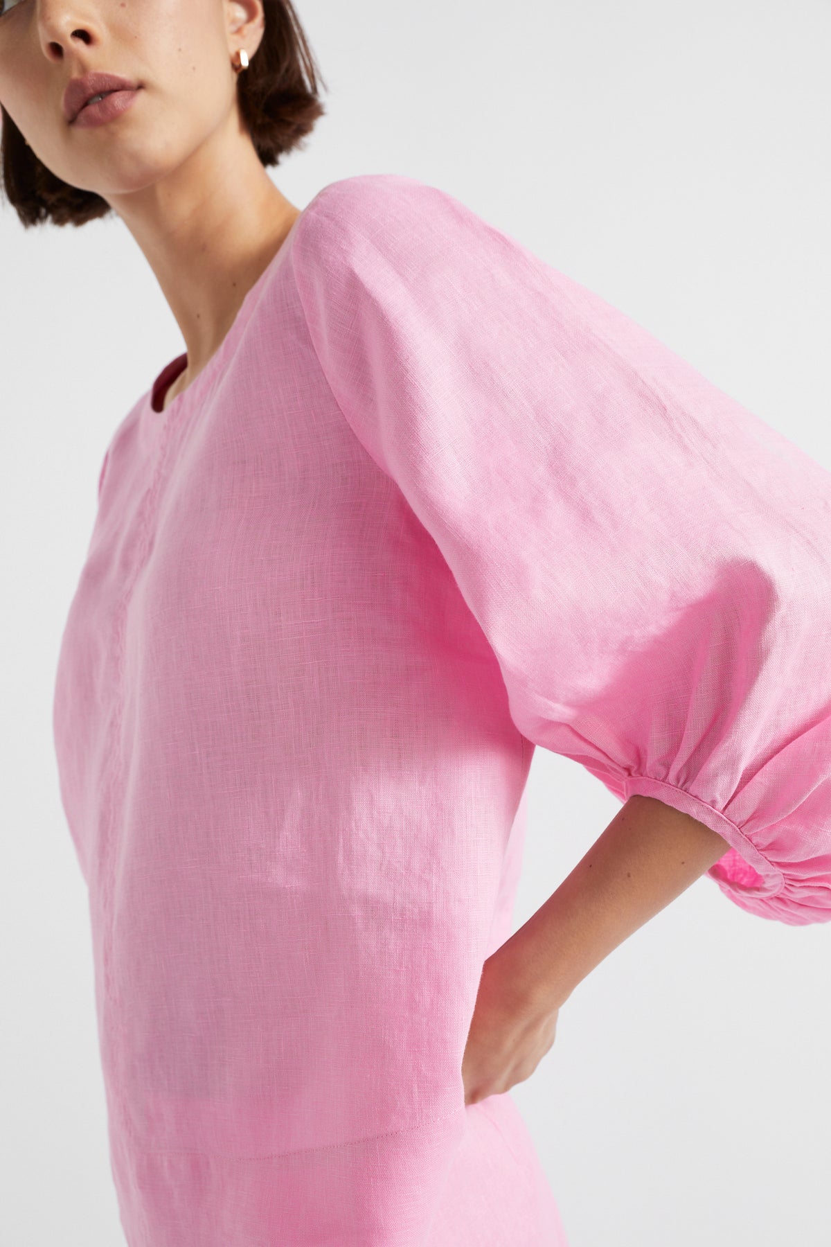 Core Linen Balloon Sleeve Top