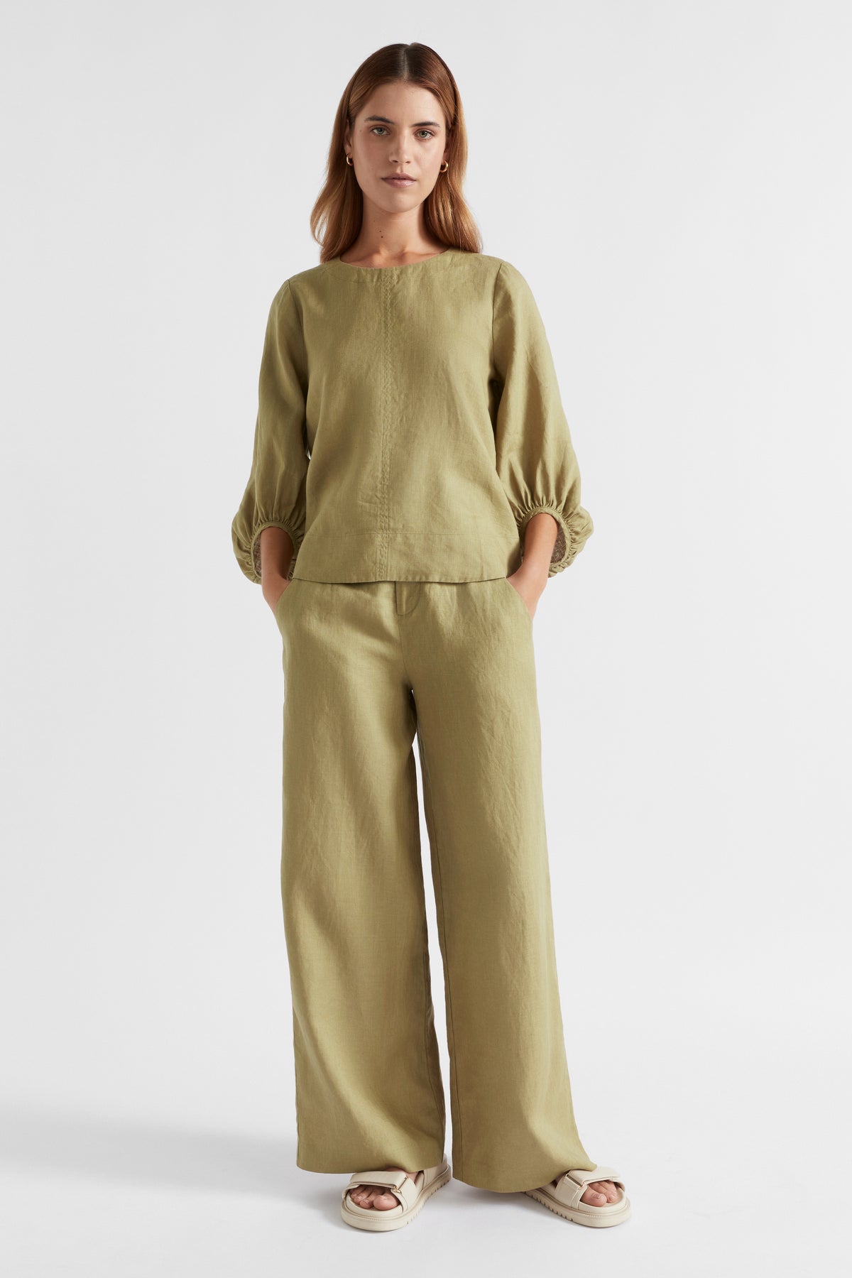 Core Linen Balloon Sleeve Top
