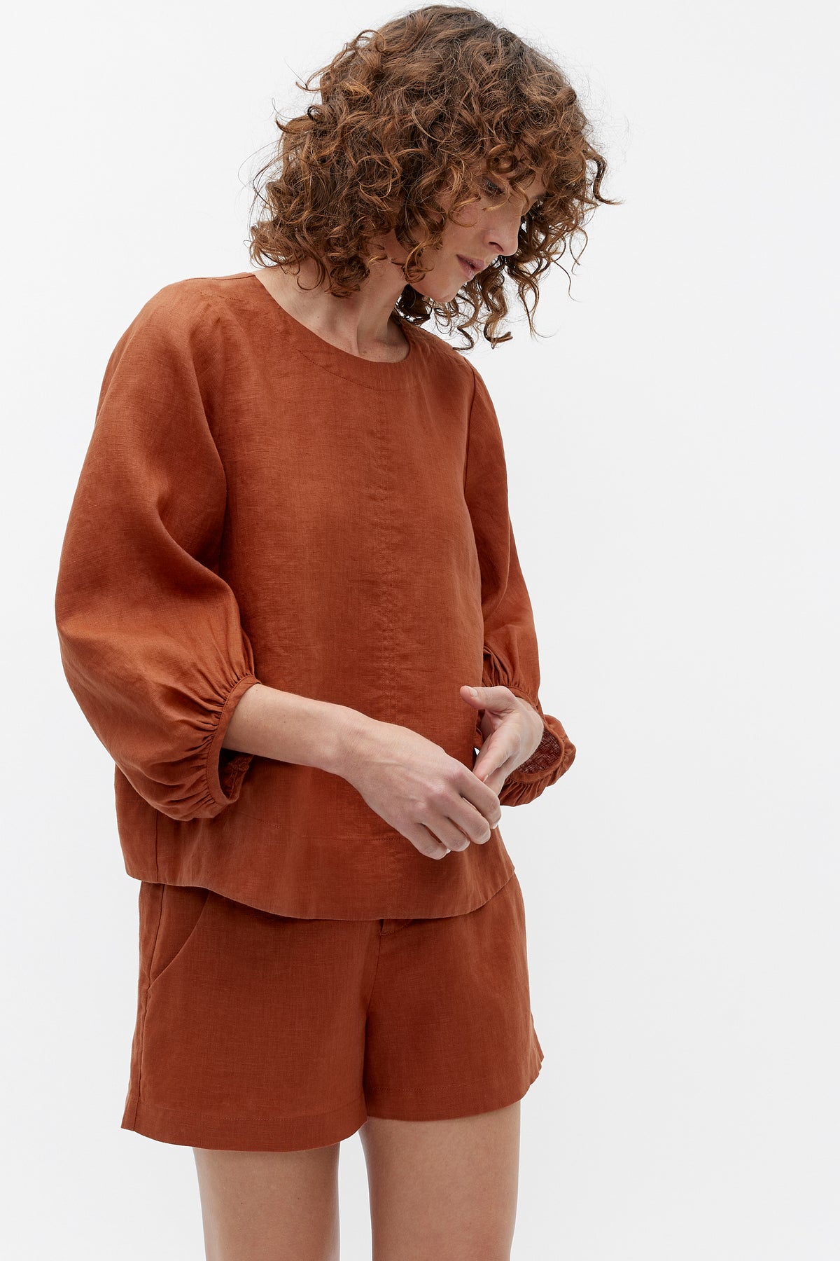 Core Linen Balloon Sleeve Top