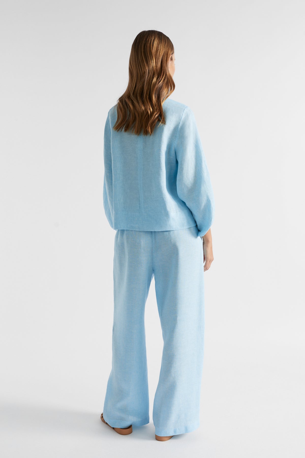 Core Linen Balloon Sleeve Top