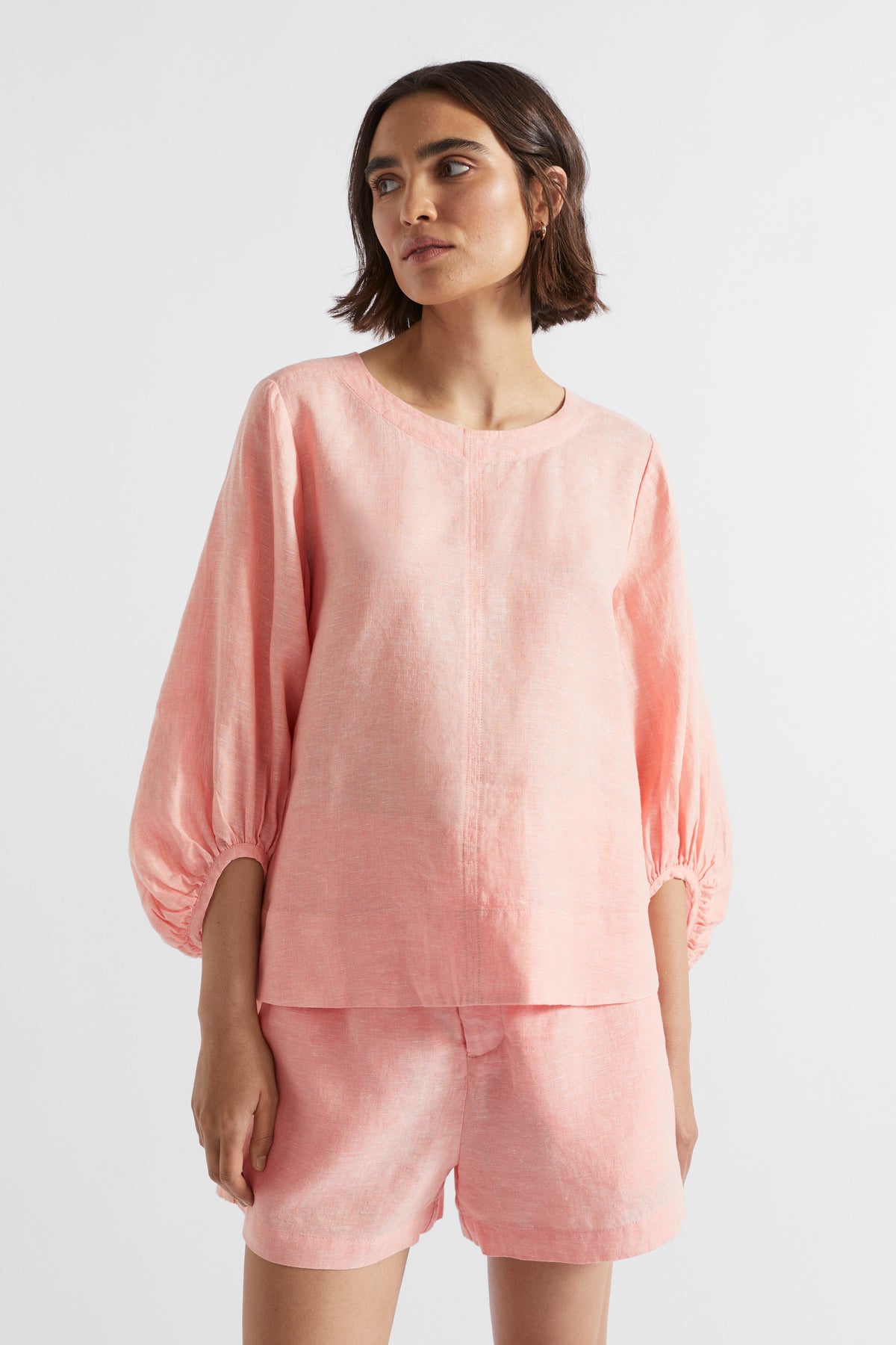 Core Linen Balloon Sleeve Top