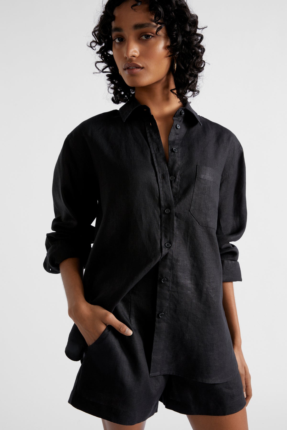 Core Linen Boyfriend Shirt