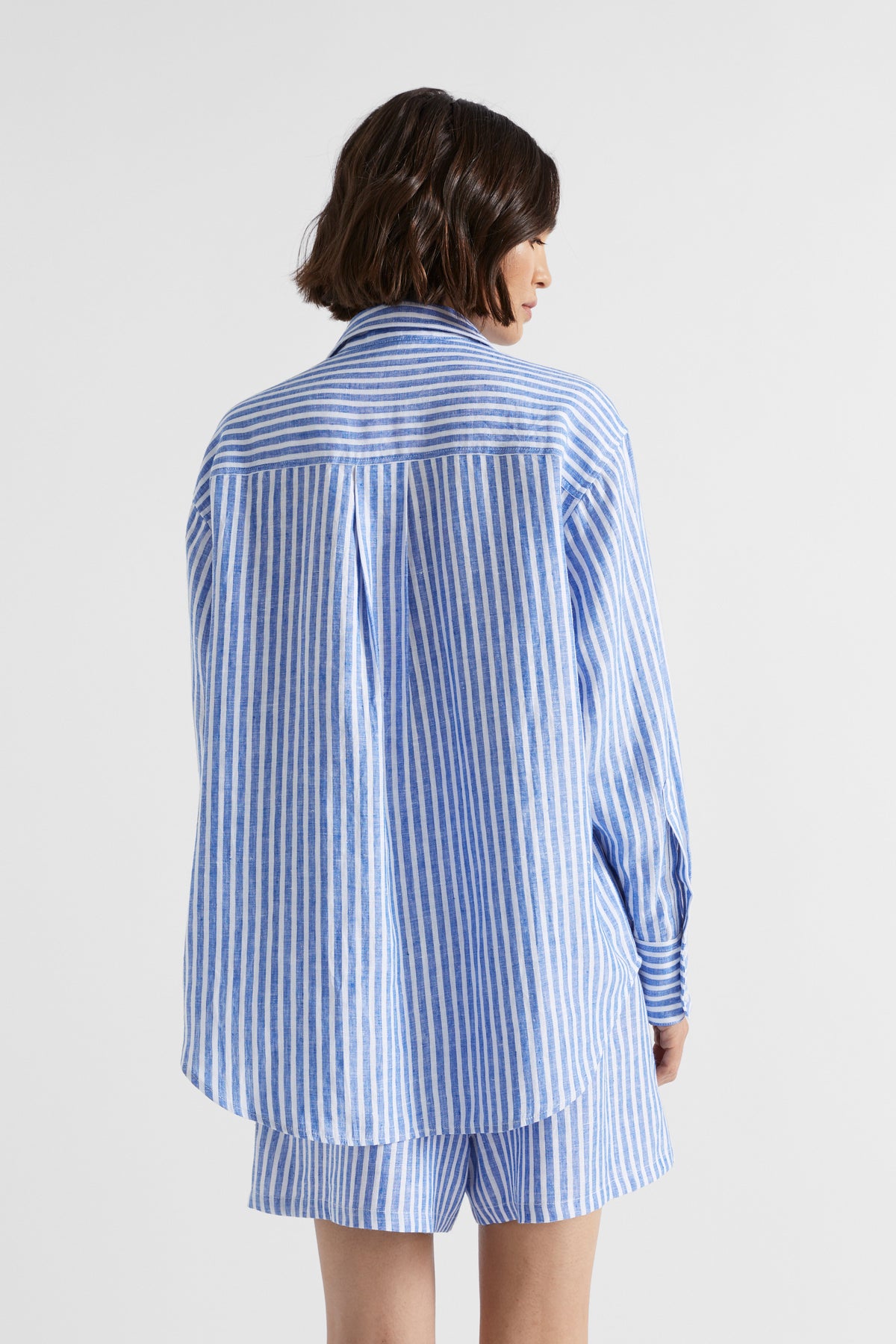 Core Linen Boyfriend Shirt