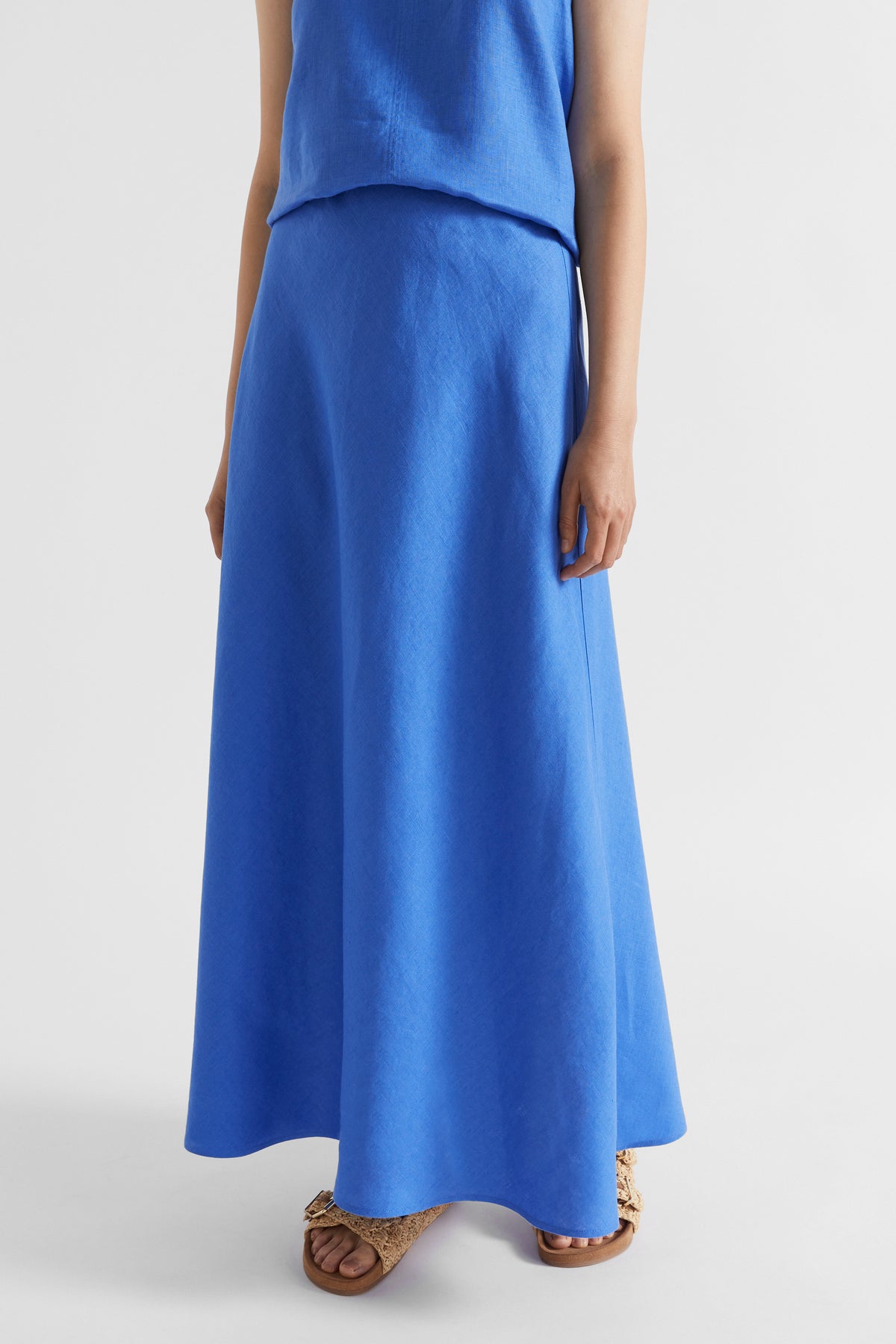 Core Linen Maxi Skirt