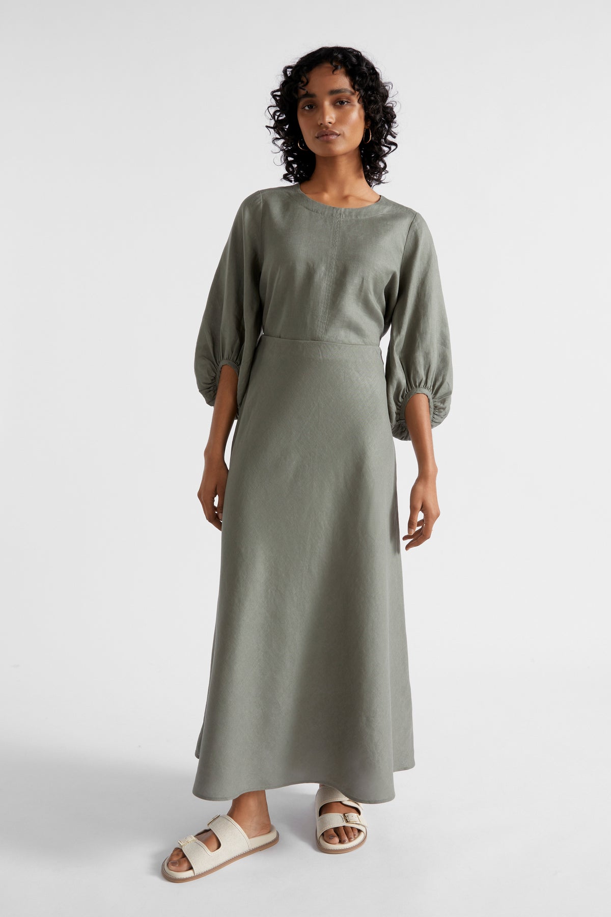 Core Linen Maxi Skirt