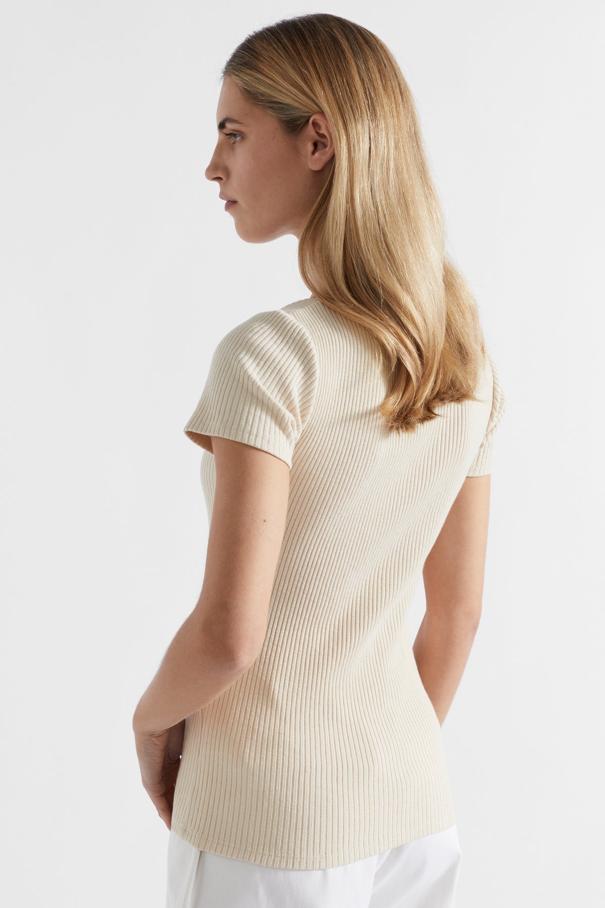 Ribbed Neat Tee