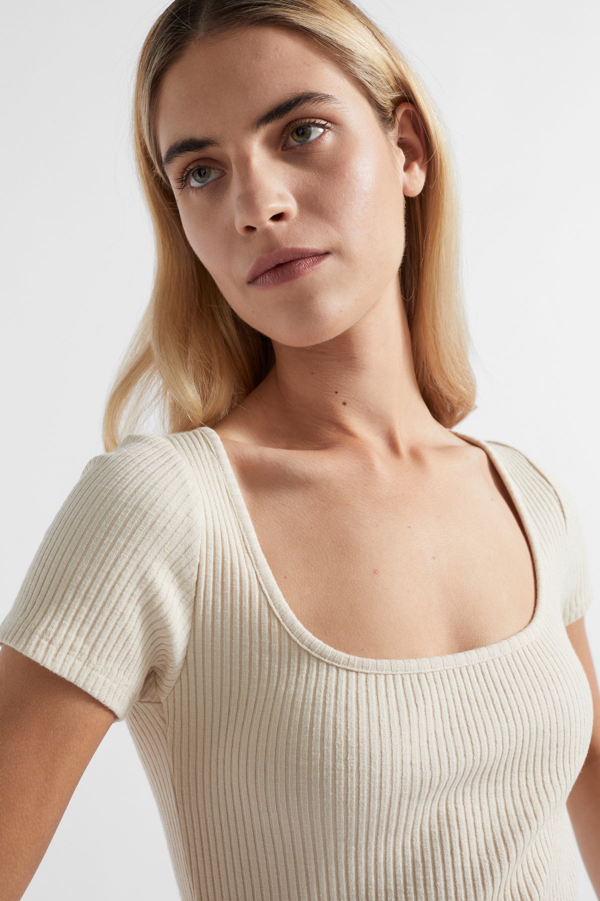 Ribbed Neat Tee