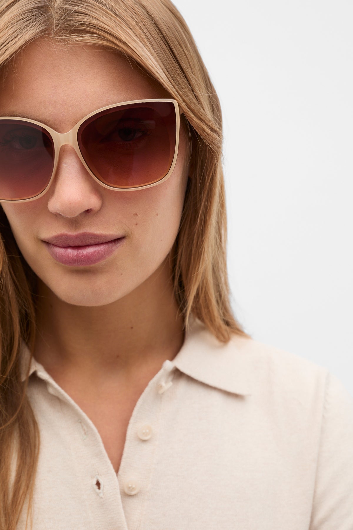 Hannah D Frame Sunglasses