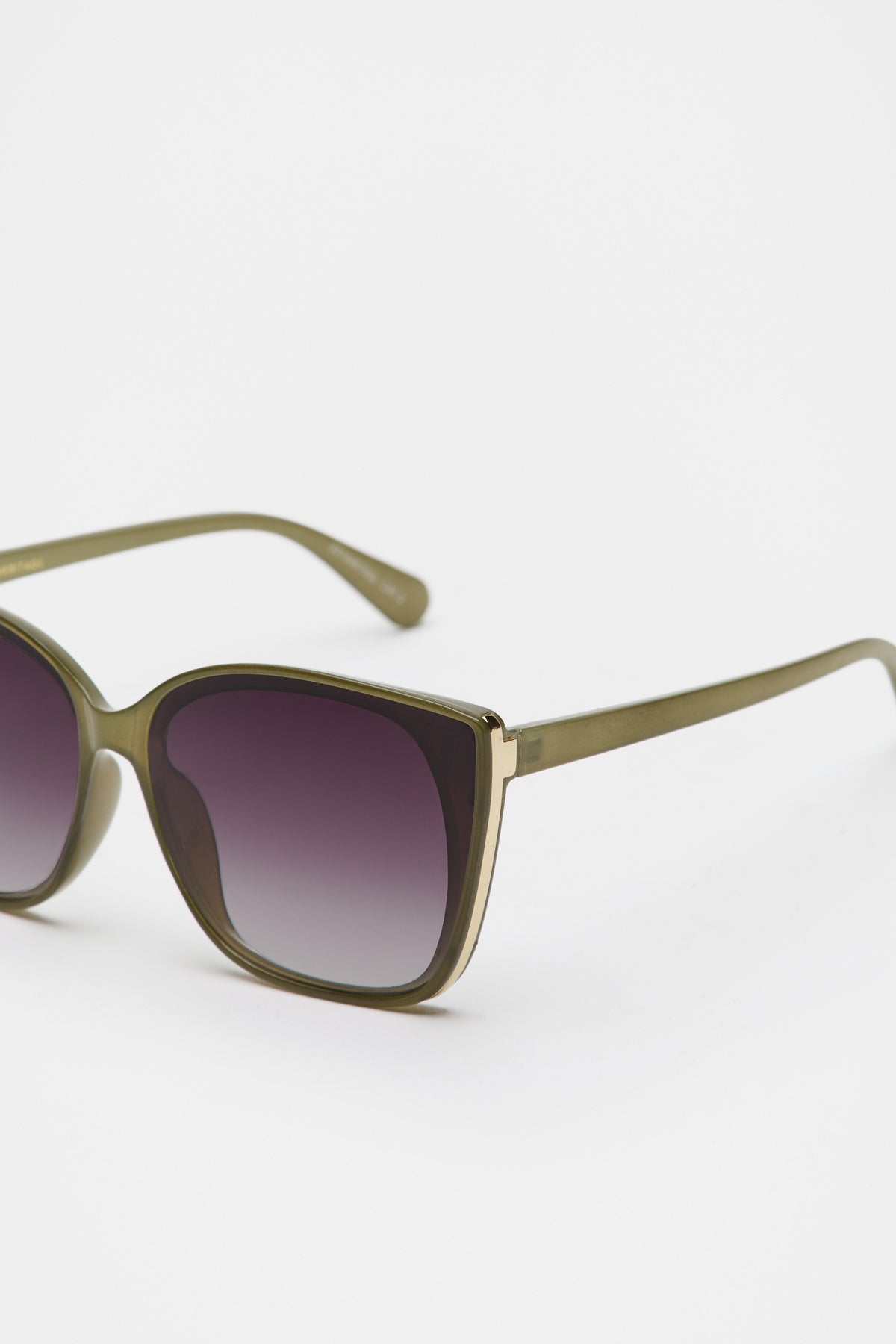 Hannah D Frame Sunglasses
