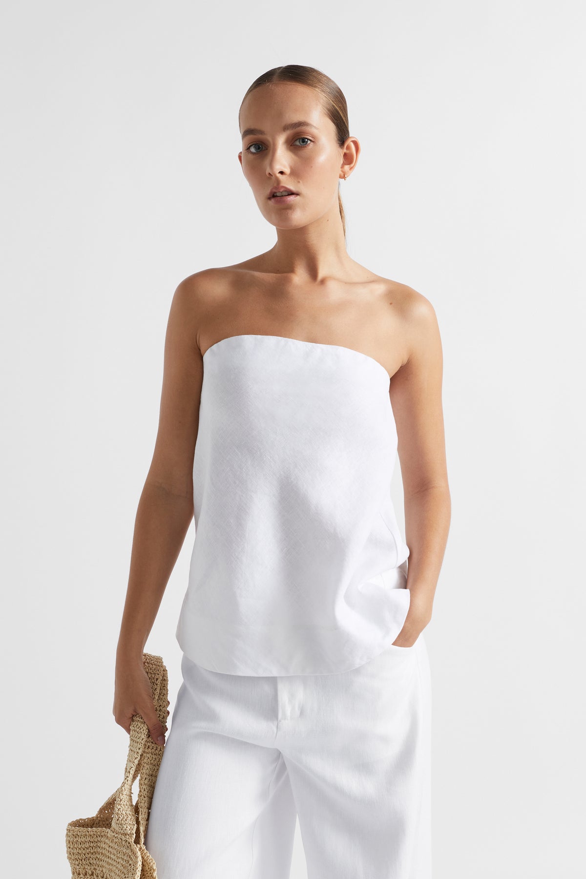 Core Linen Strapless Top