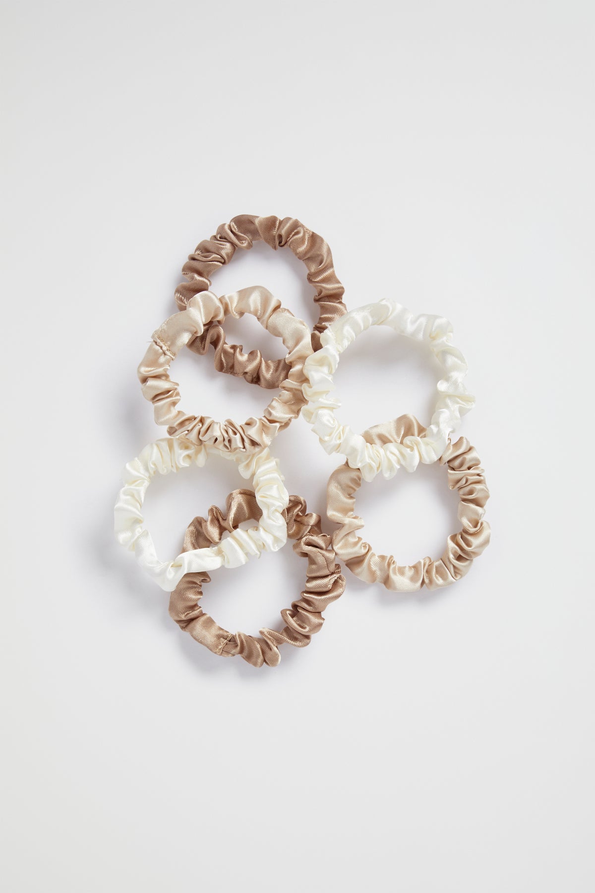 Scrunchie Ornament