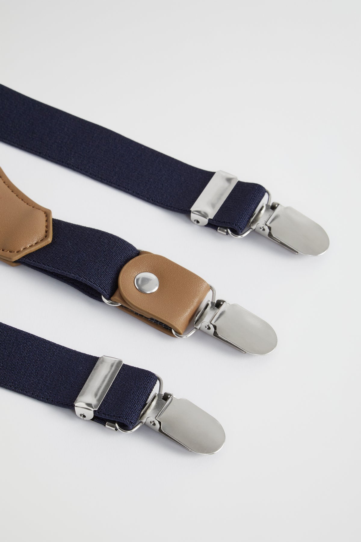 Elastic Braces