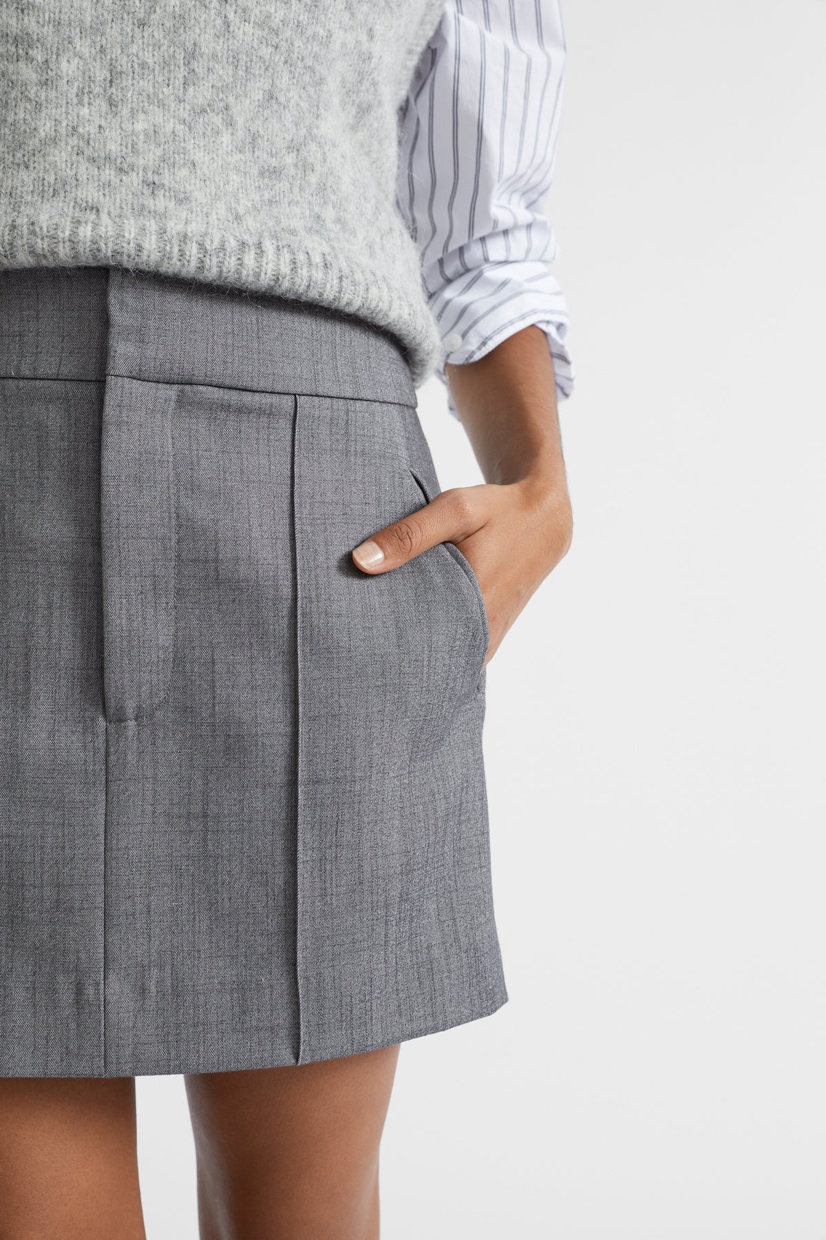 Pintuck Mini Suit Skirt