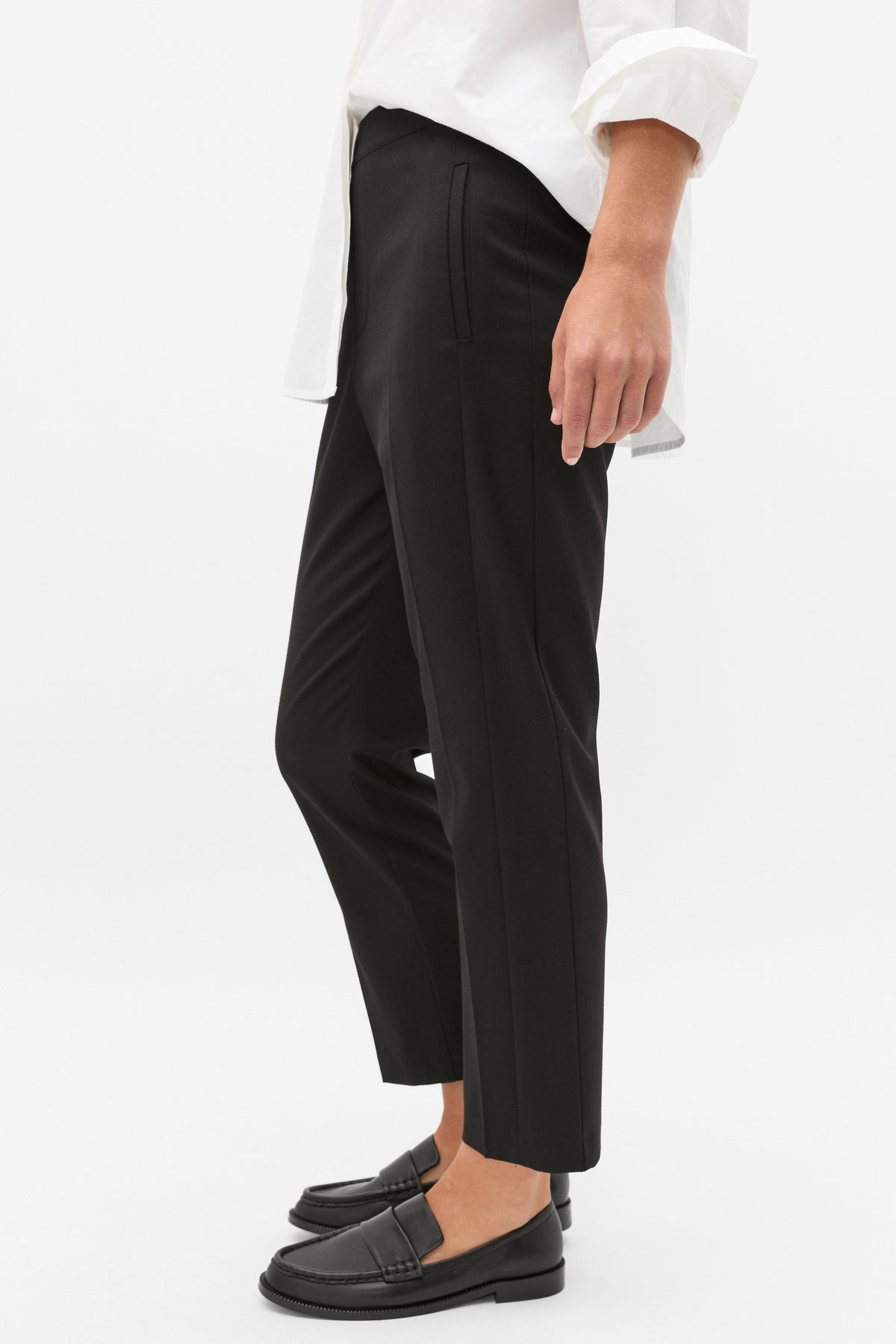 Slim Leg Elasticated Pant