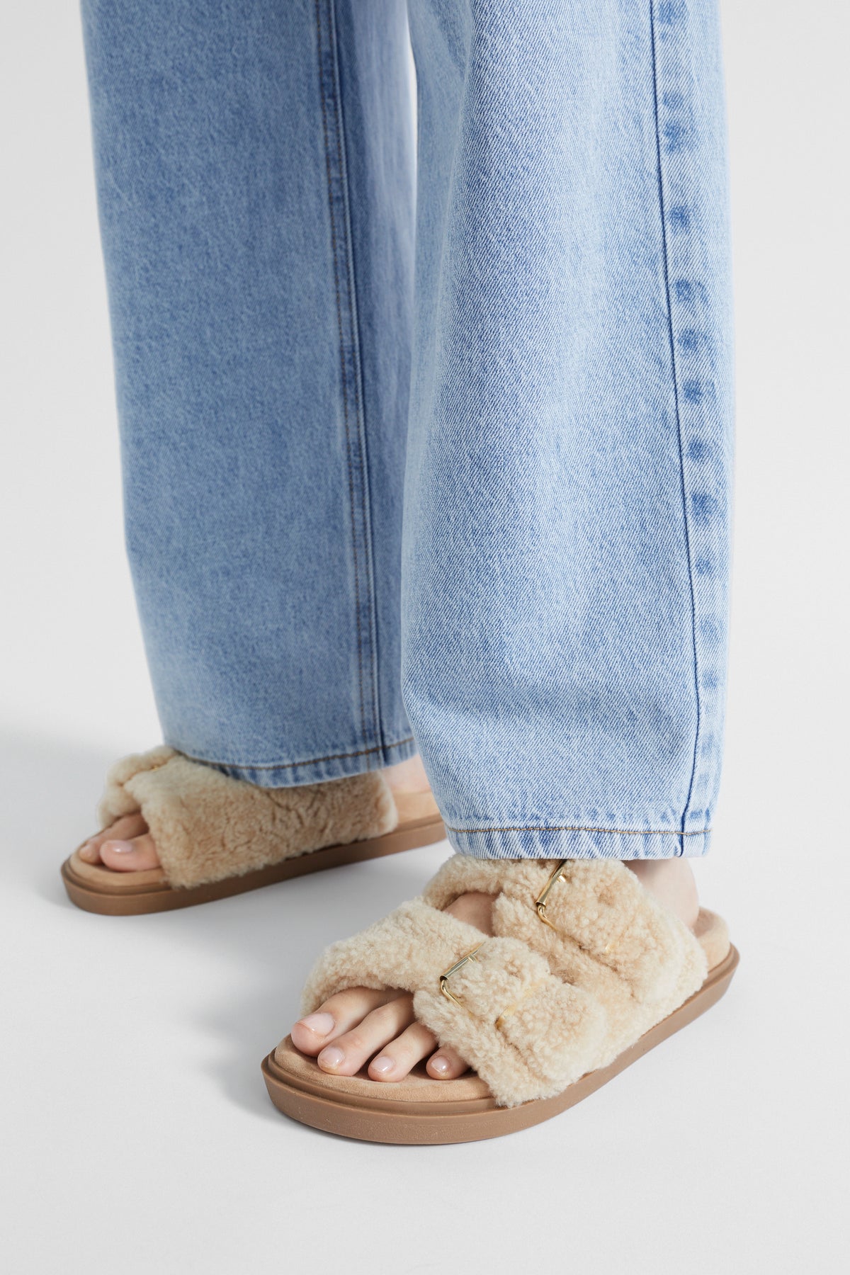 Darcie Shearling Slide