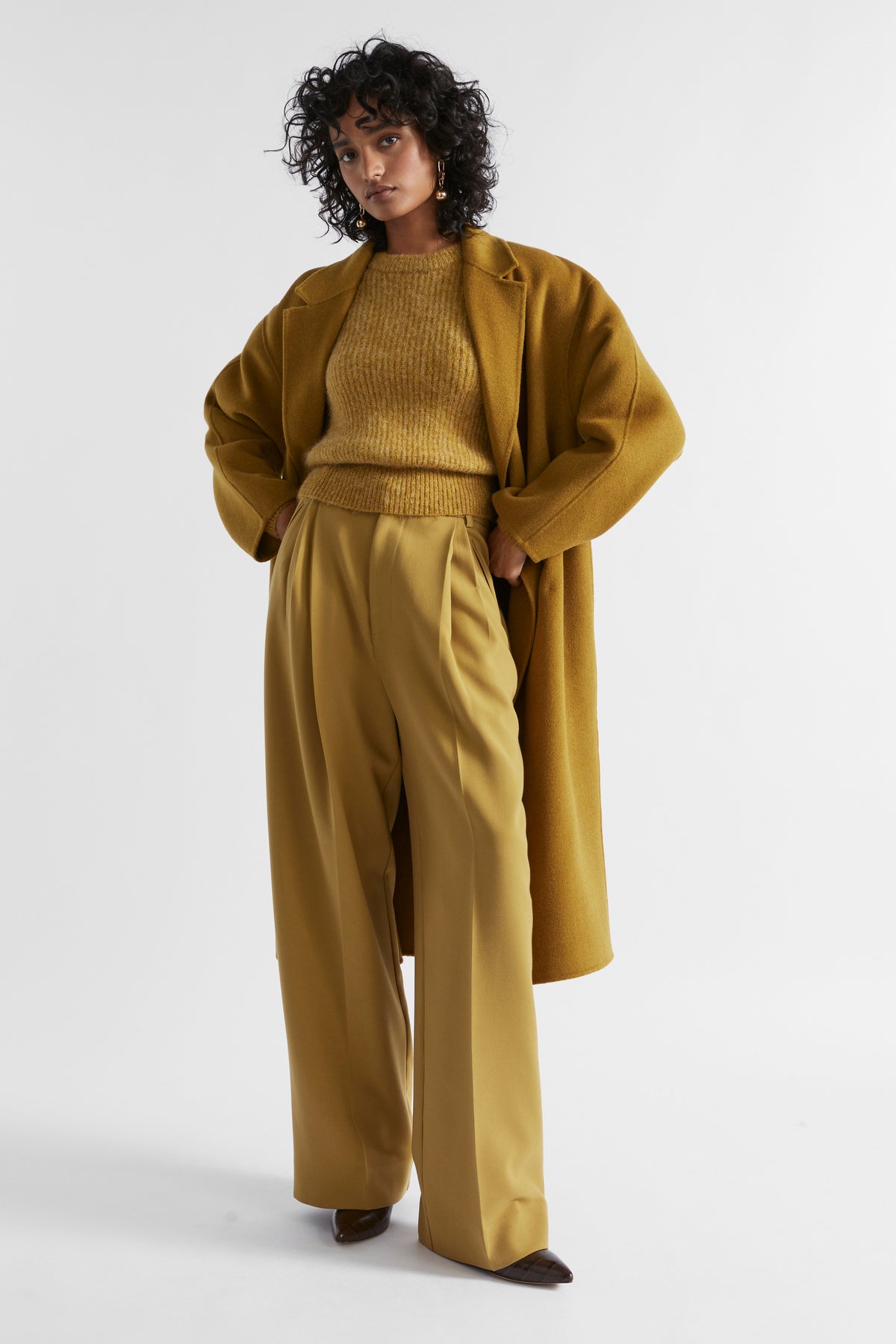 Straight Leg Tailored Pant
