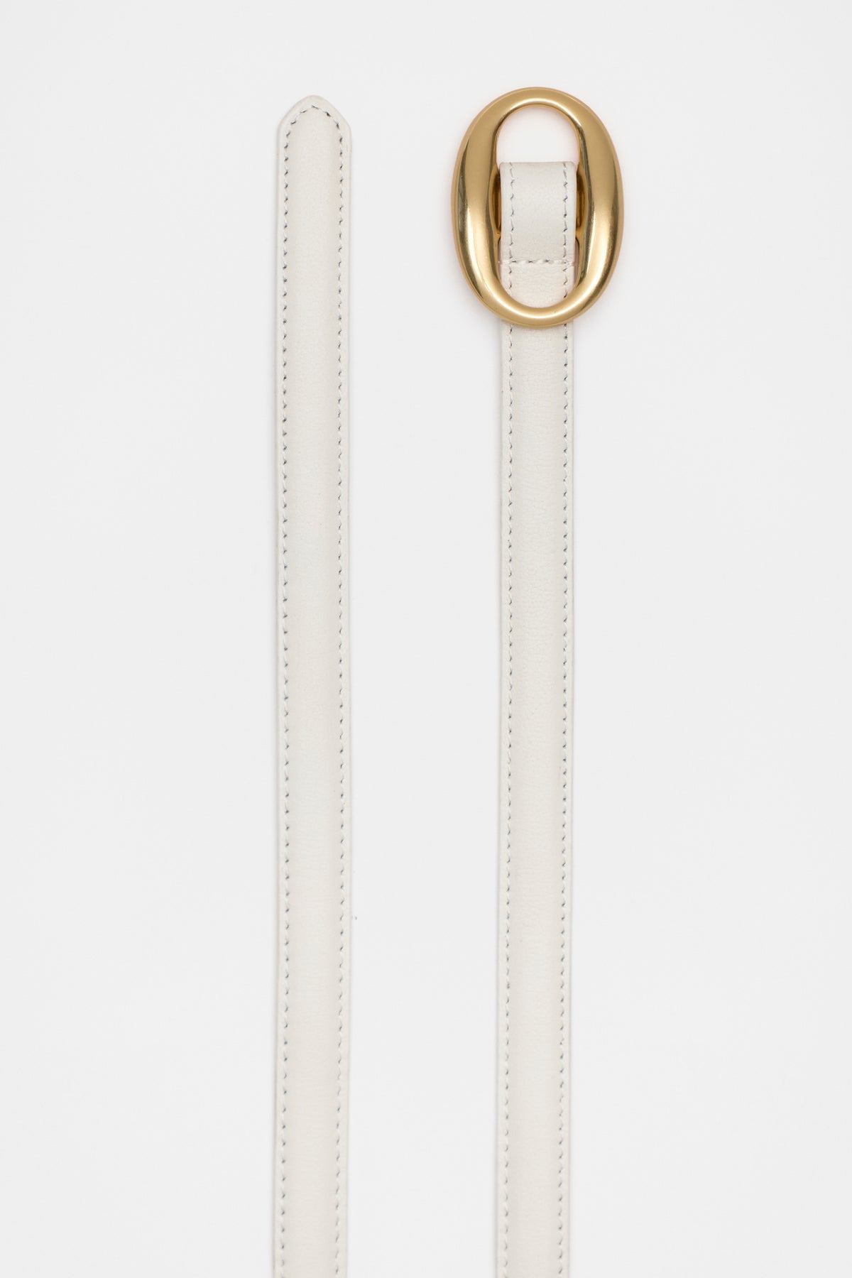 Carmen Oval Buckle Belt