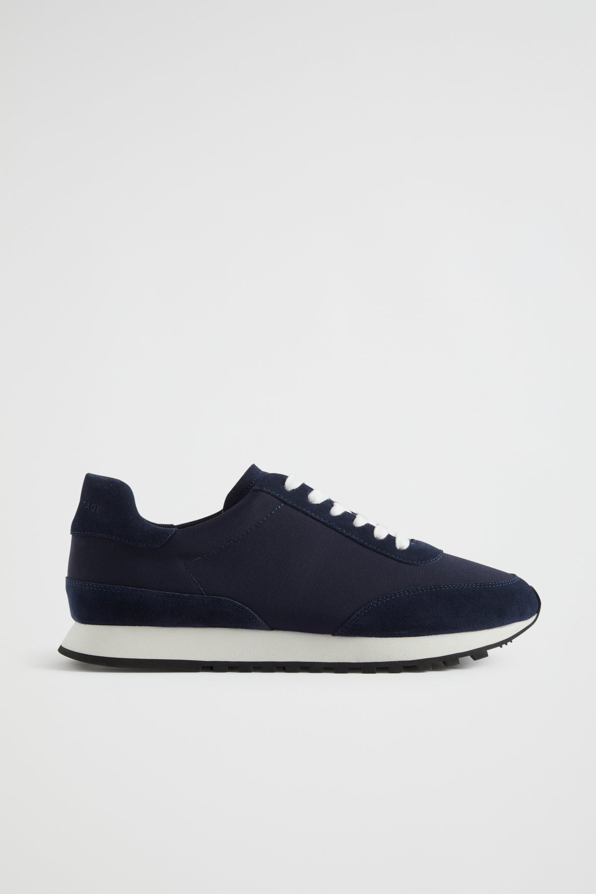 Annabelle Sneaker
