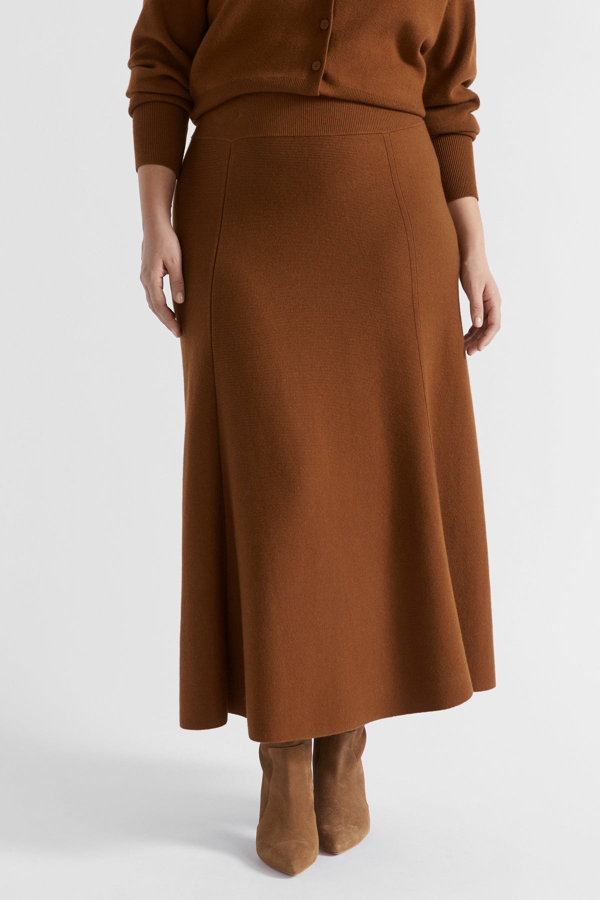 Relaxed Knit Skirt