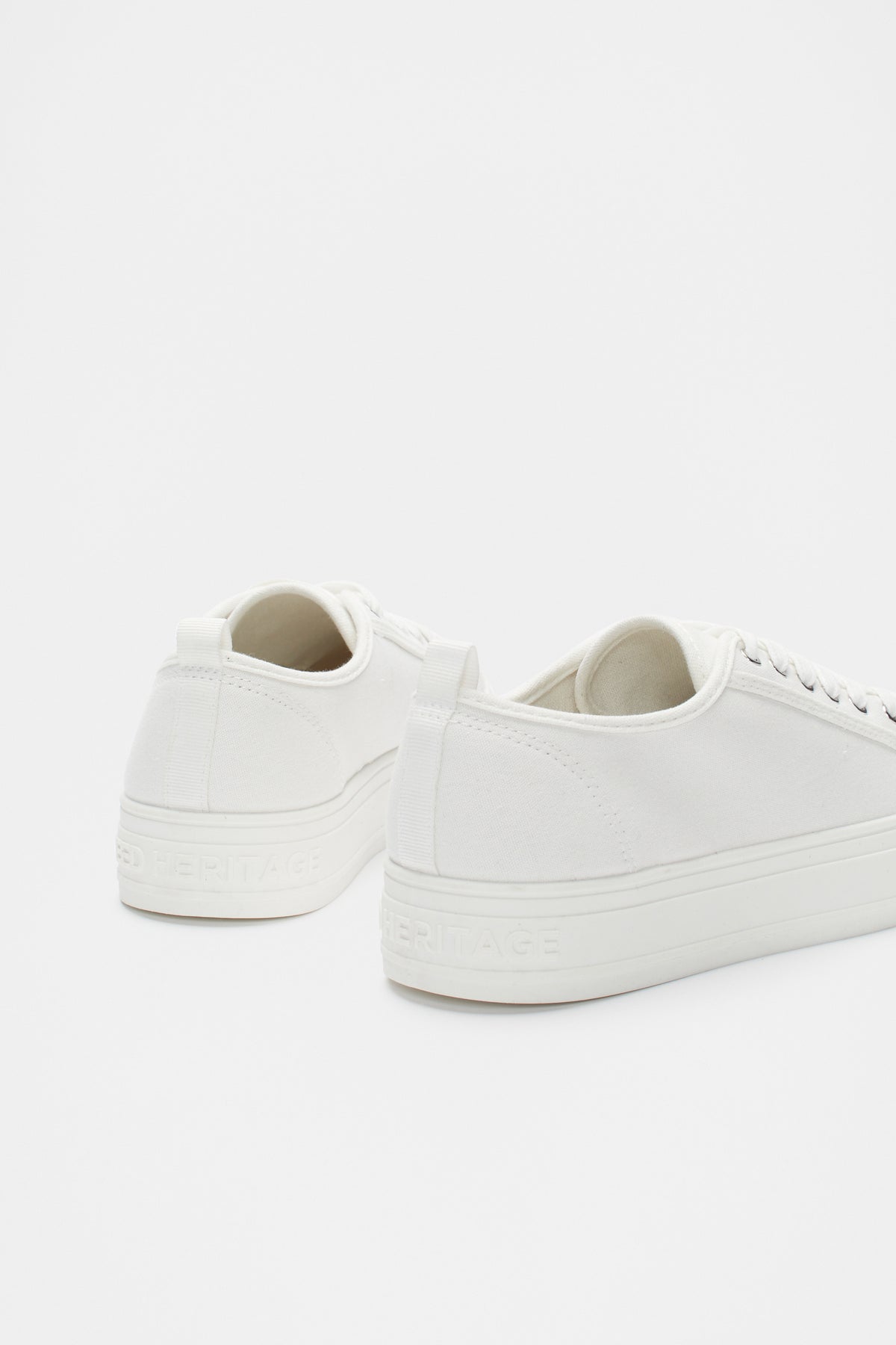Selena Sneaker